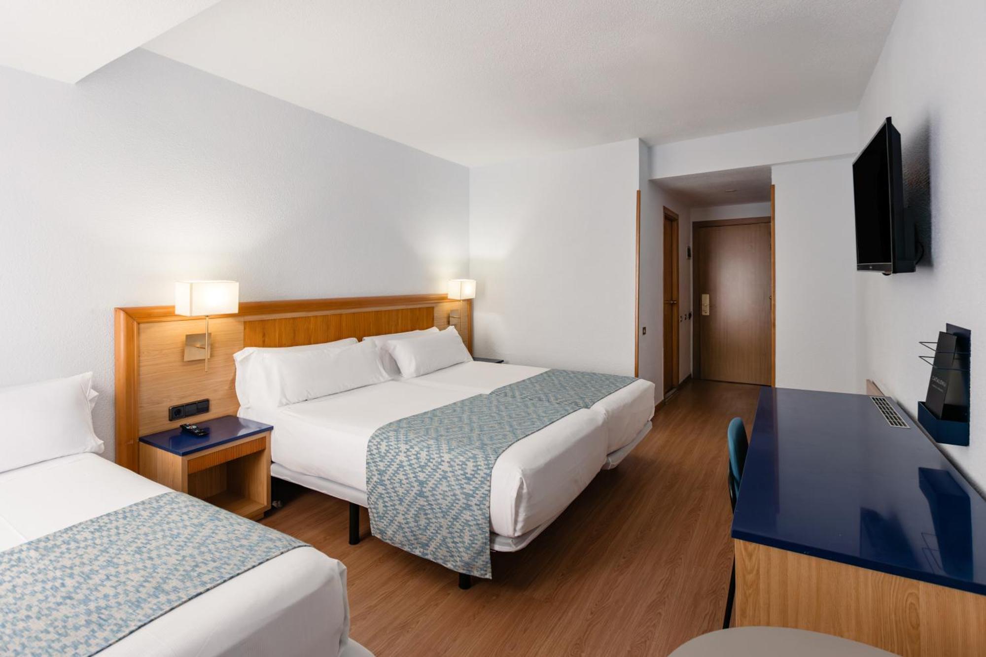 Triple Room,1657136345:JPEG