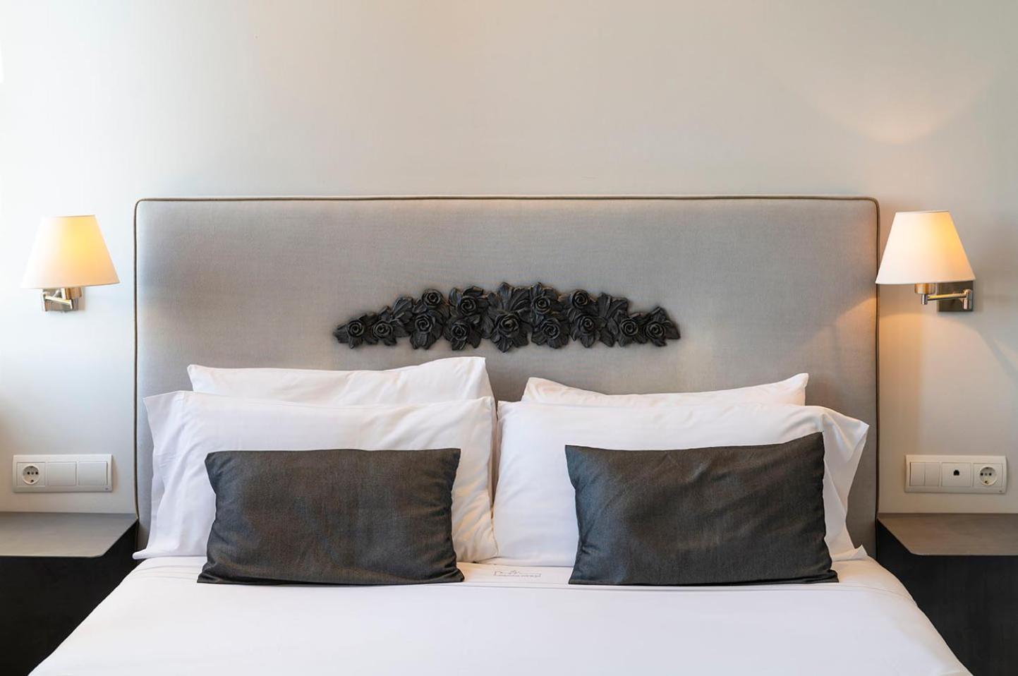 Premium Double Room,1657153976:JPEG