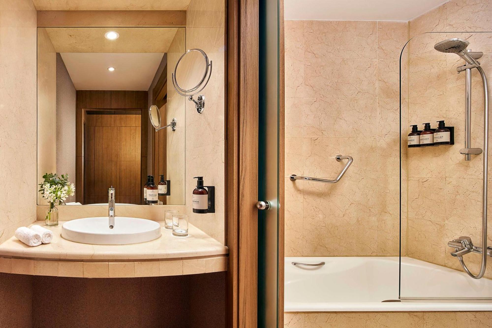 Superior Double or Twin Room Terrace Extra Bed,1659455515:JPEG