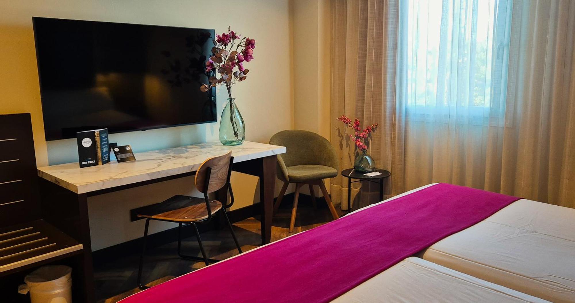 Standard Double or Twin Room,1660282315:JPEG
