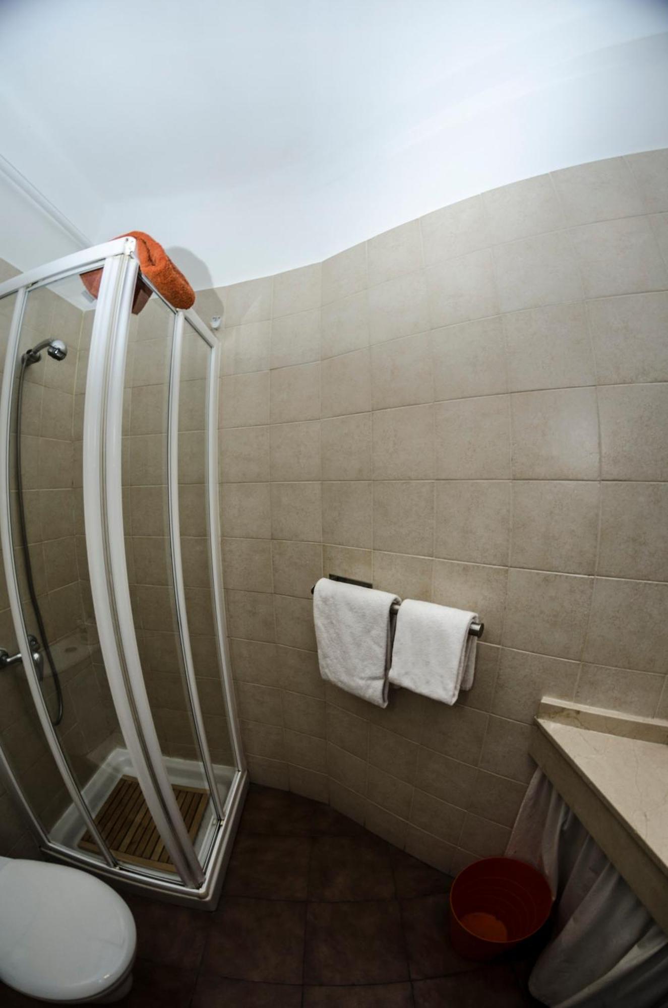 Double Room,1661124921:JPEG