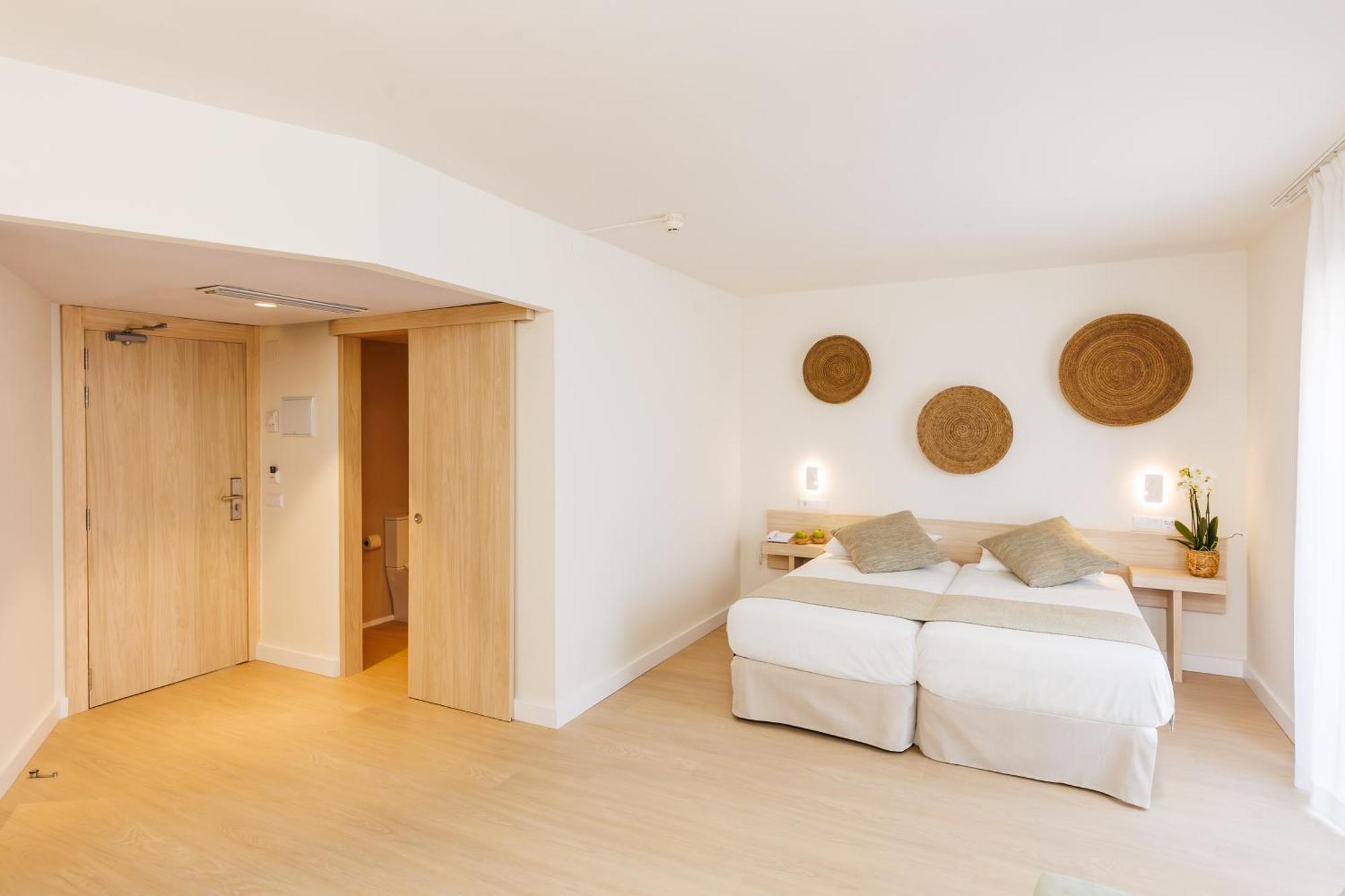 Triple Room,1665488498:JPEG