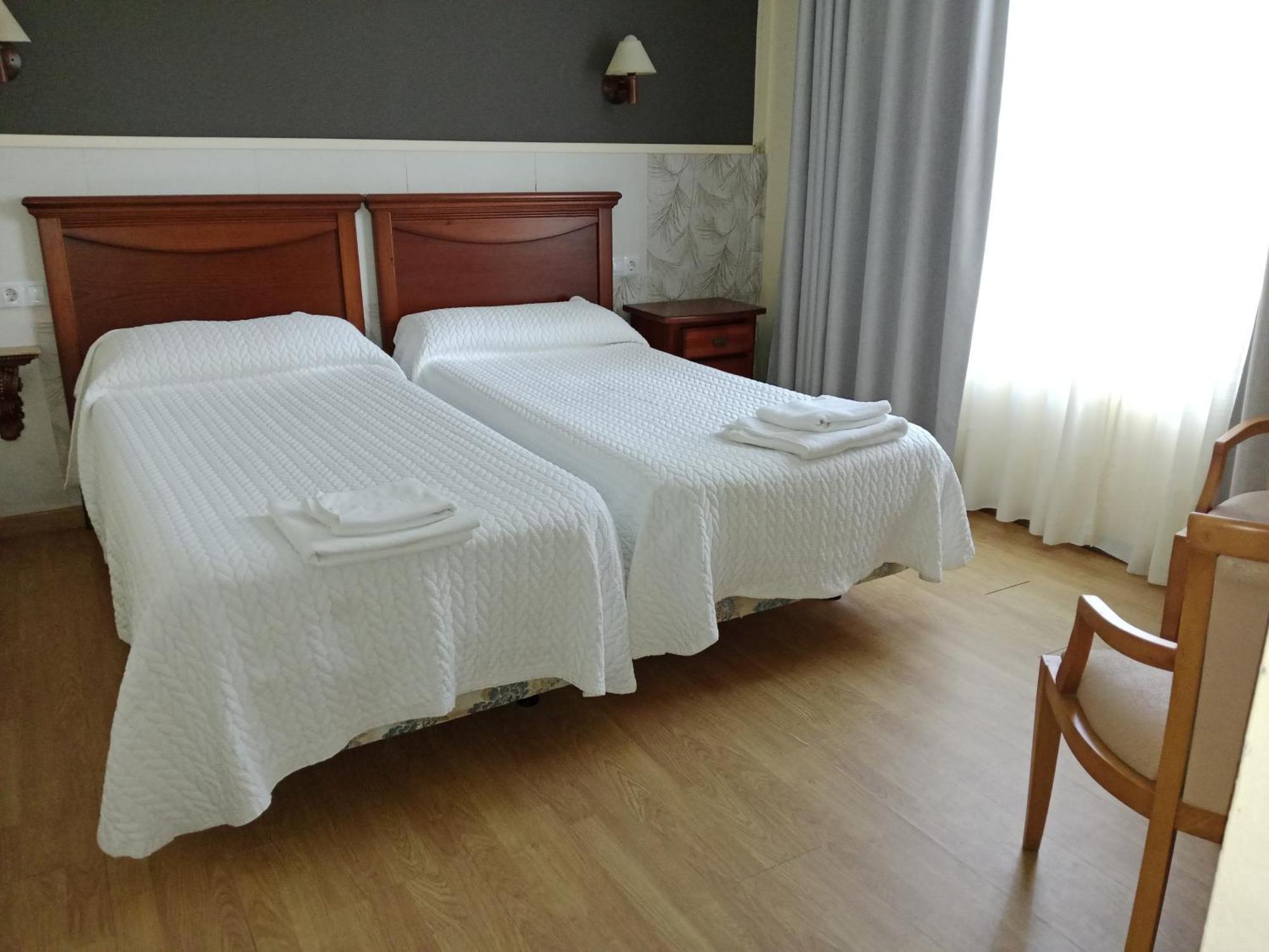Standard Zweibettzimmer mit Gartenblick