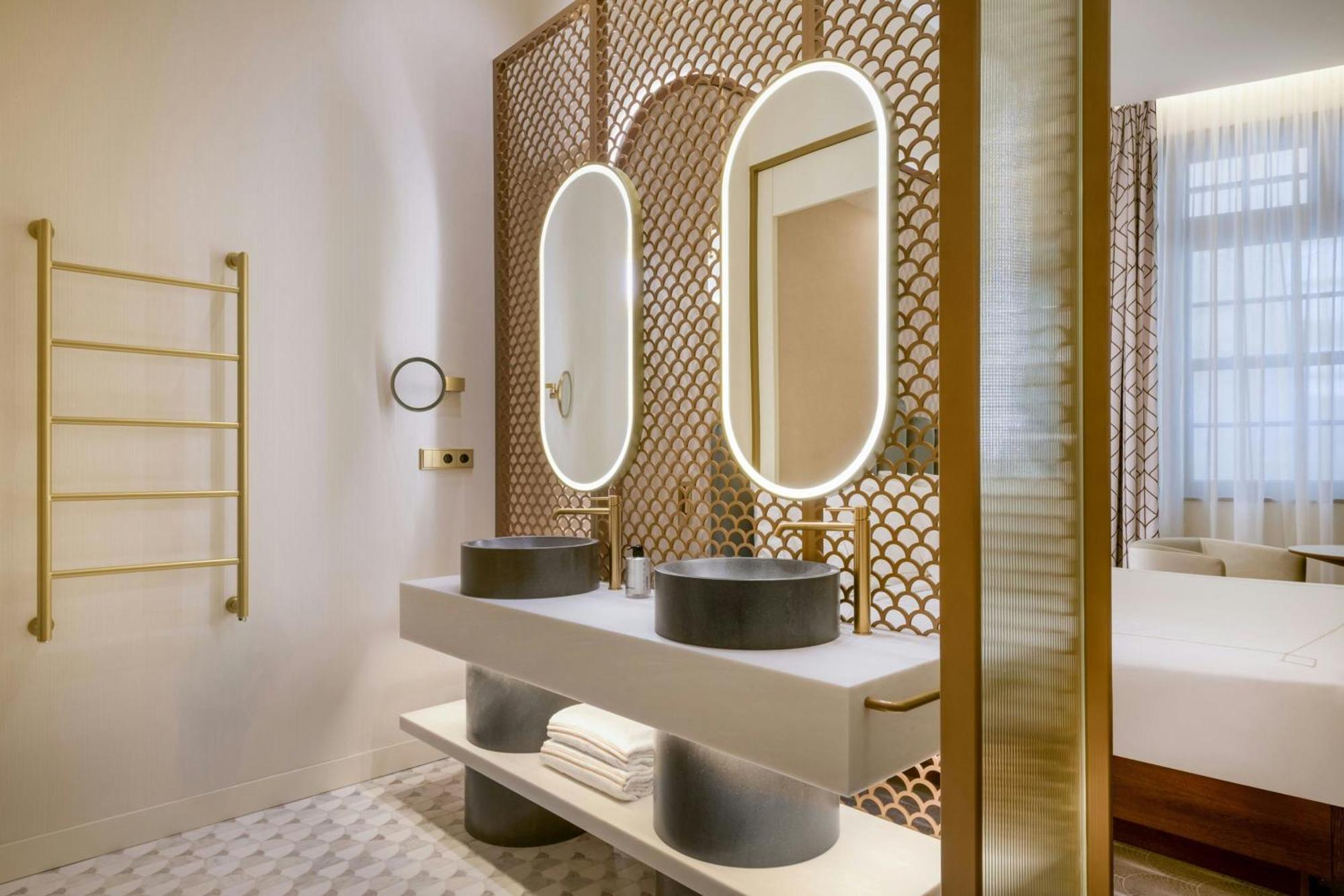 Centenari Deluxe King Room