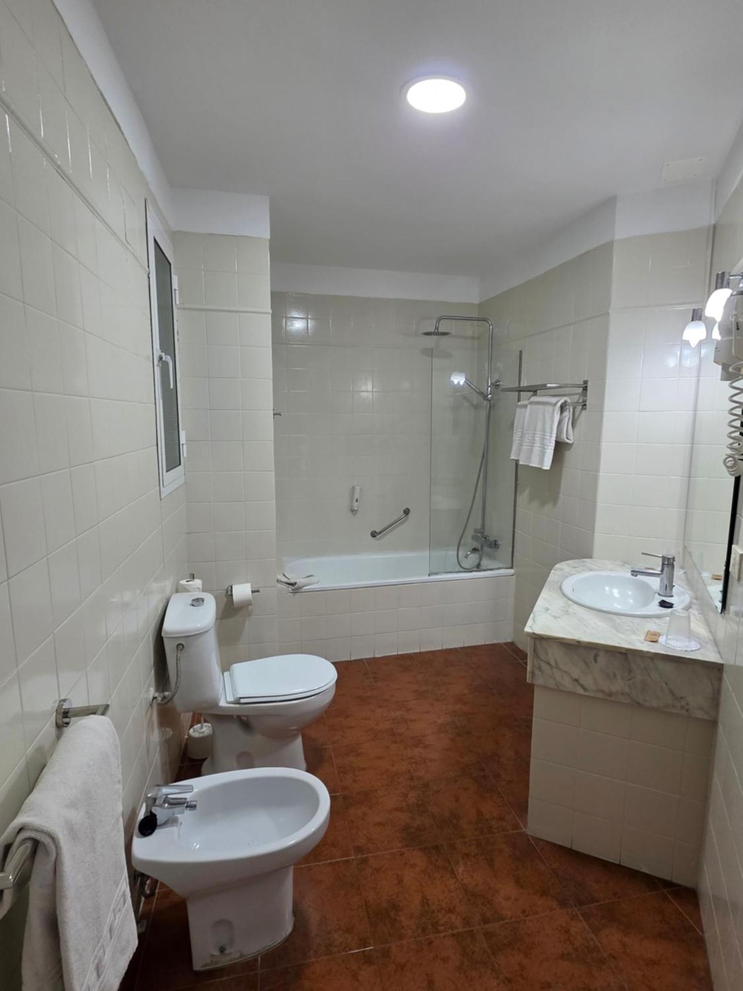 Double or Twin Room,1666643586:JPEG