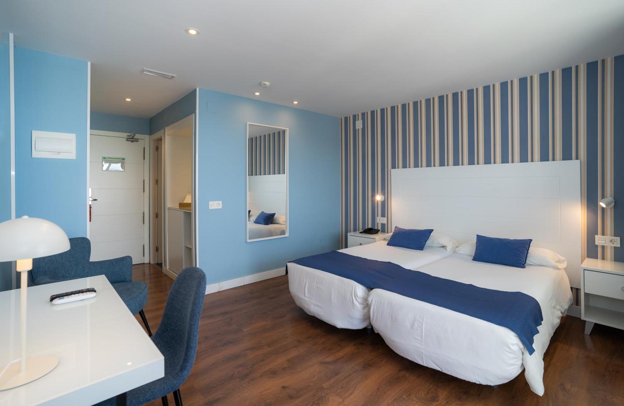 Double or Twin Room,1272621967:JPEG