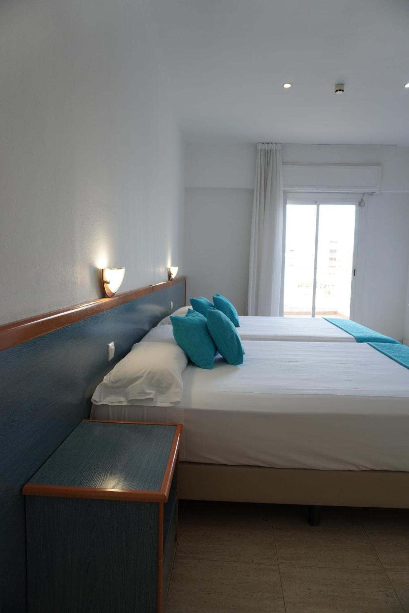 Twin Room with Terrace