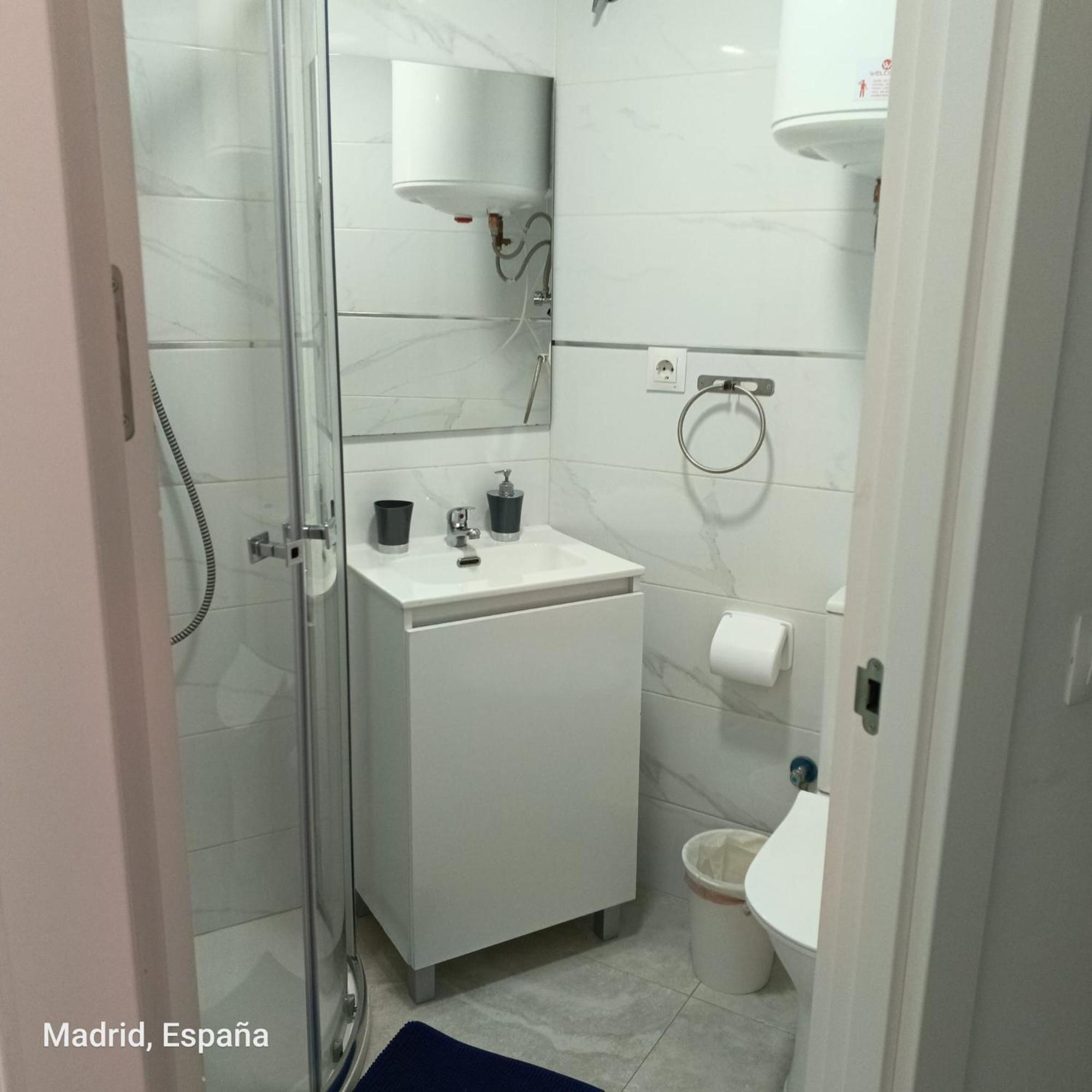 Camera Matrimoniale con Bagno Privato