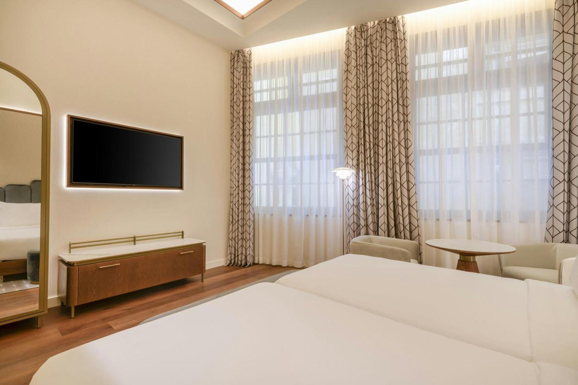 Centenari Deluxe Twin Room
