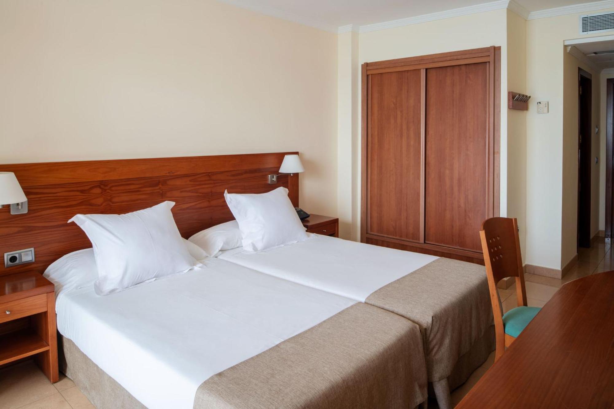 Chambre Simple - Vue sur Mer