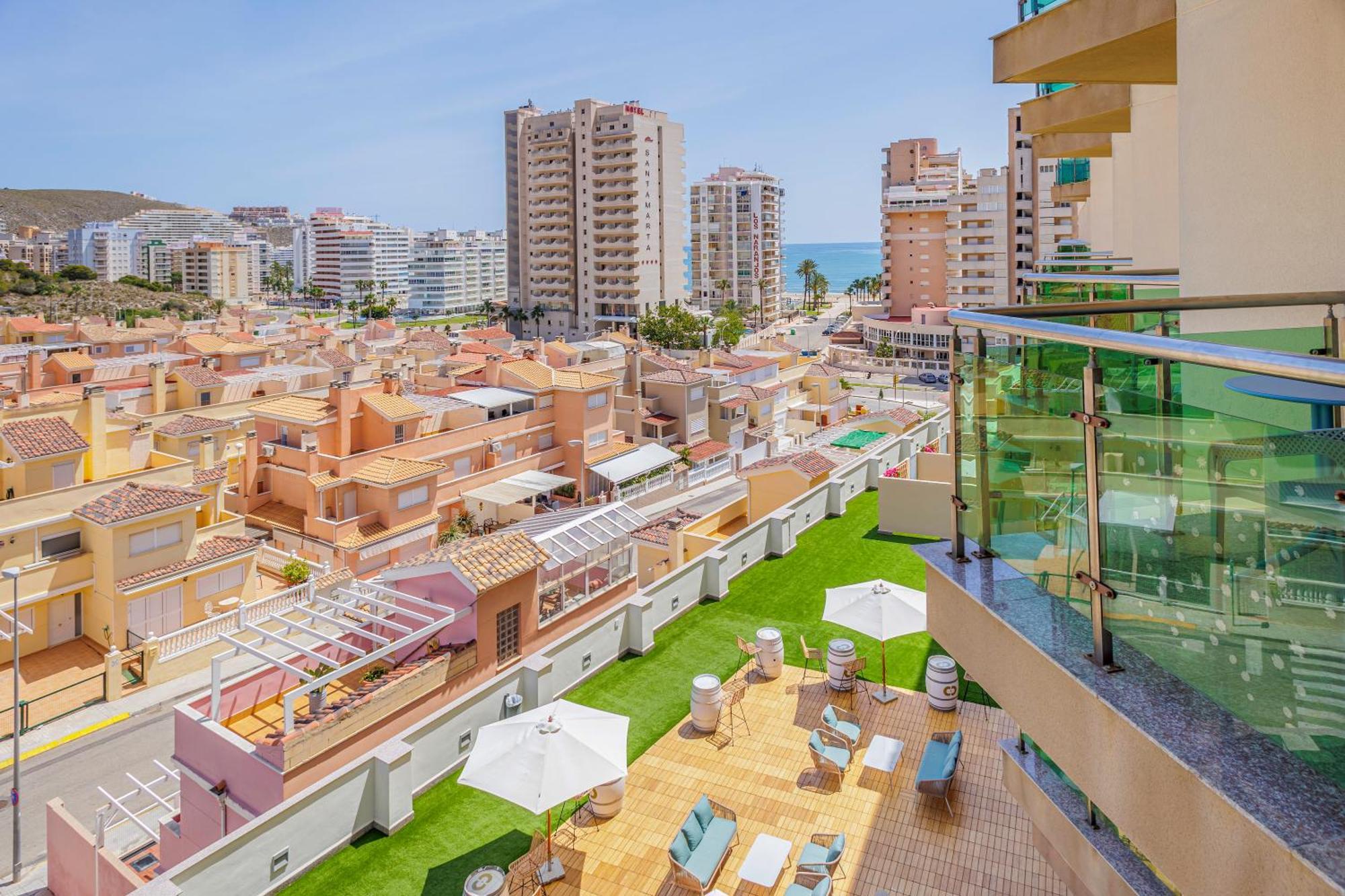 Suite Junior - Vue Latérale sur Mer (3 Adultes)