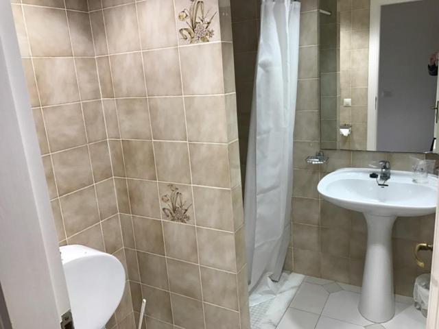 Two-Bedroom Apartment (6 Adults),1695752447:JPEG