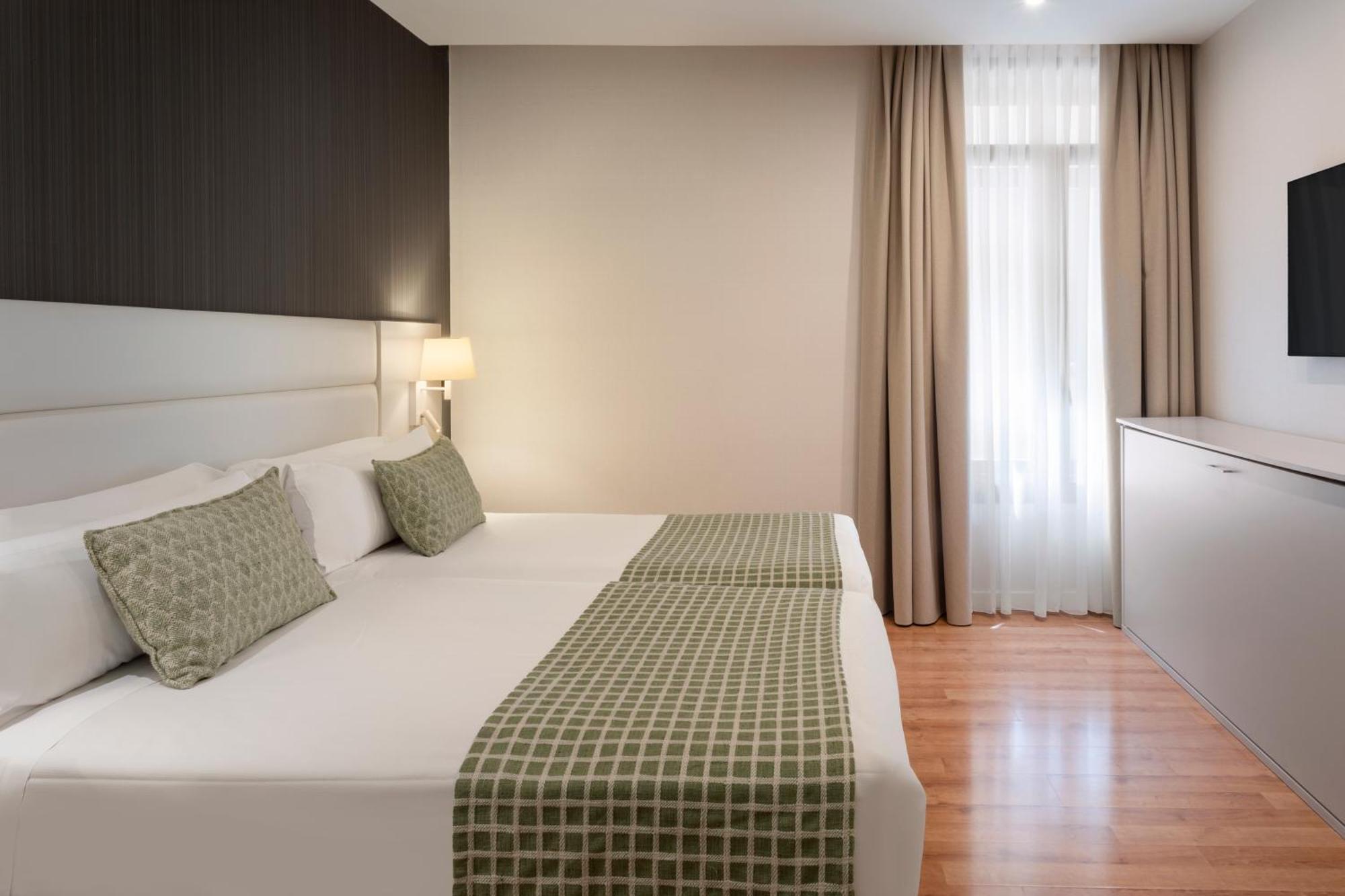 Dreibettzimmer