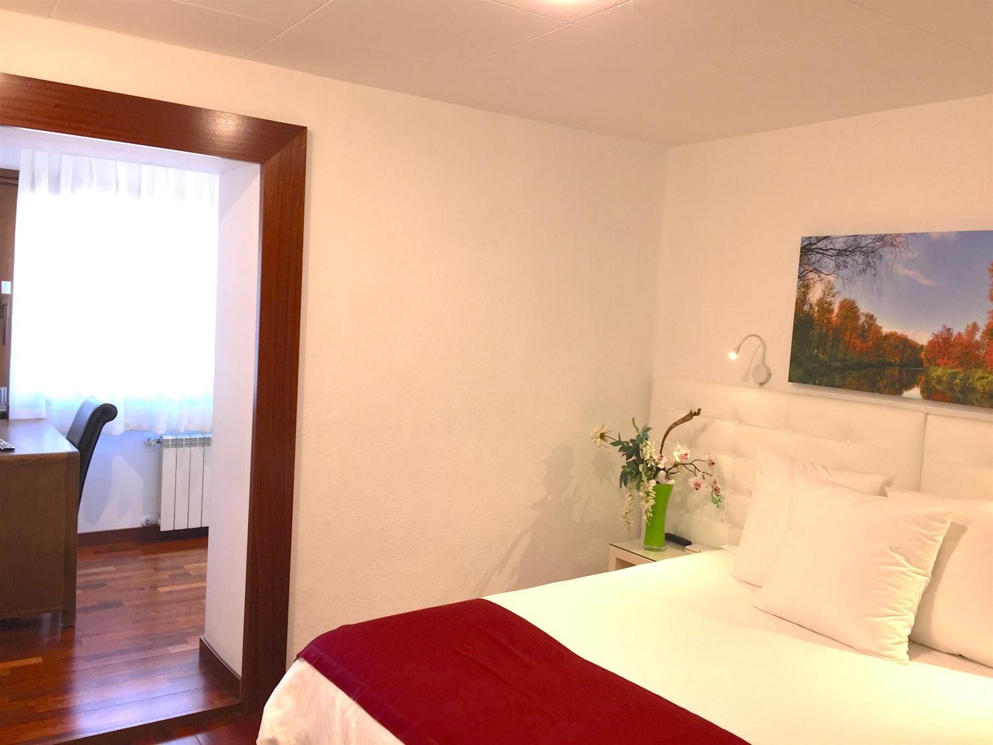 Chambre Double ou Lits Jumeaux Confort avec Accès au Spa.