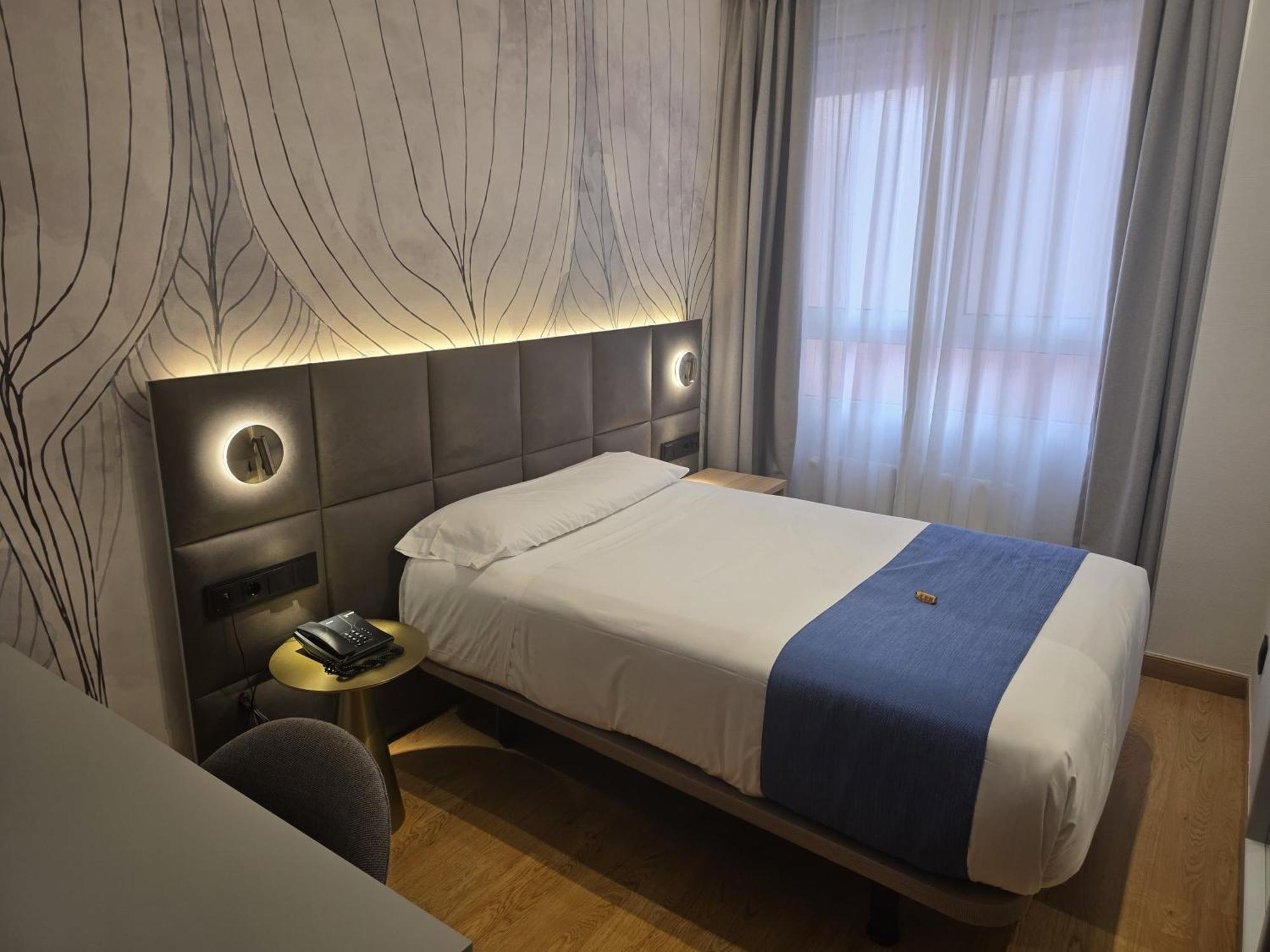 Single Room,1697789589:JPEG