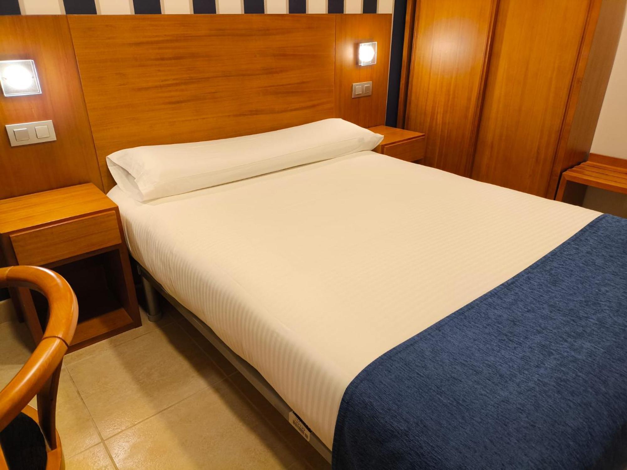 Single Room,1697950349:JPEG