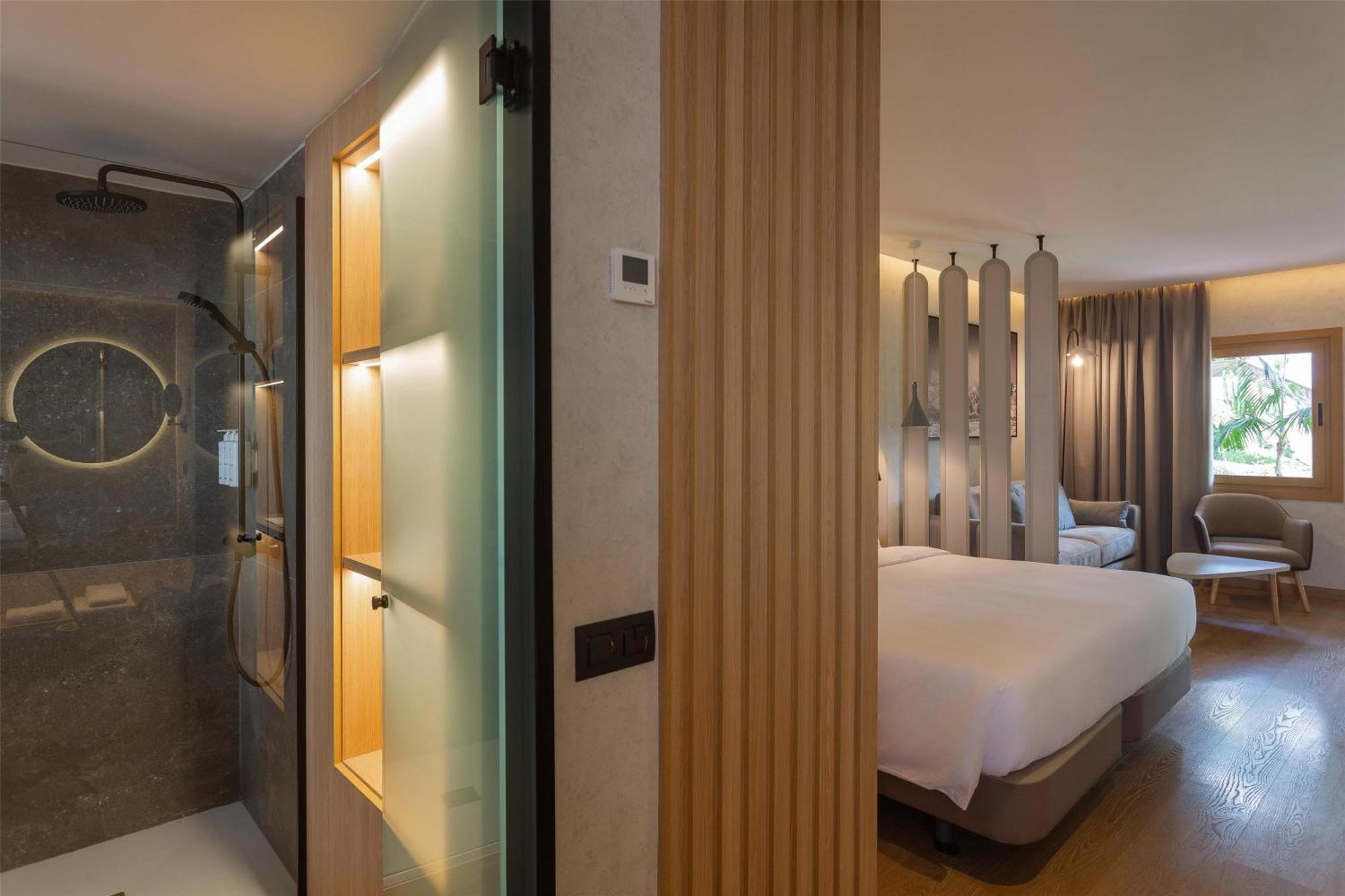 Junior Suite Balcony