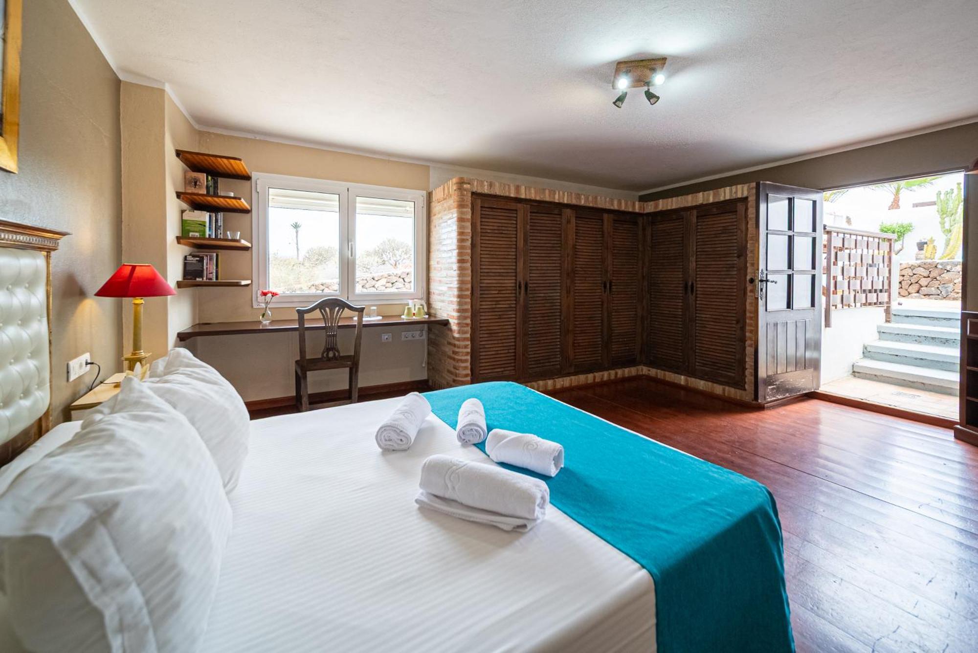 Junior Suite,1698907306:JPEG