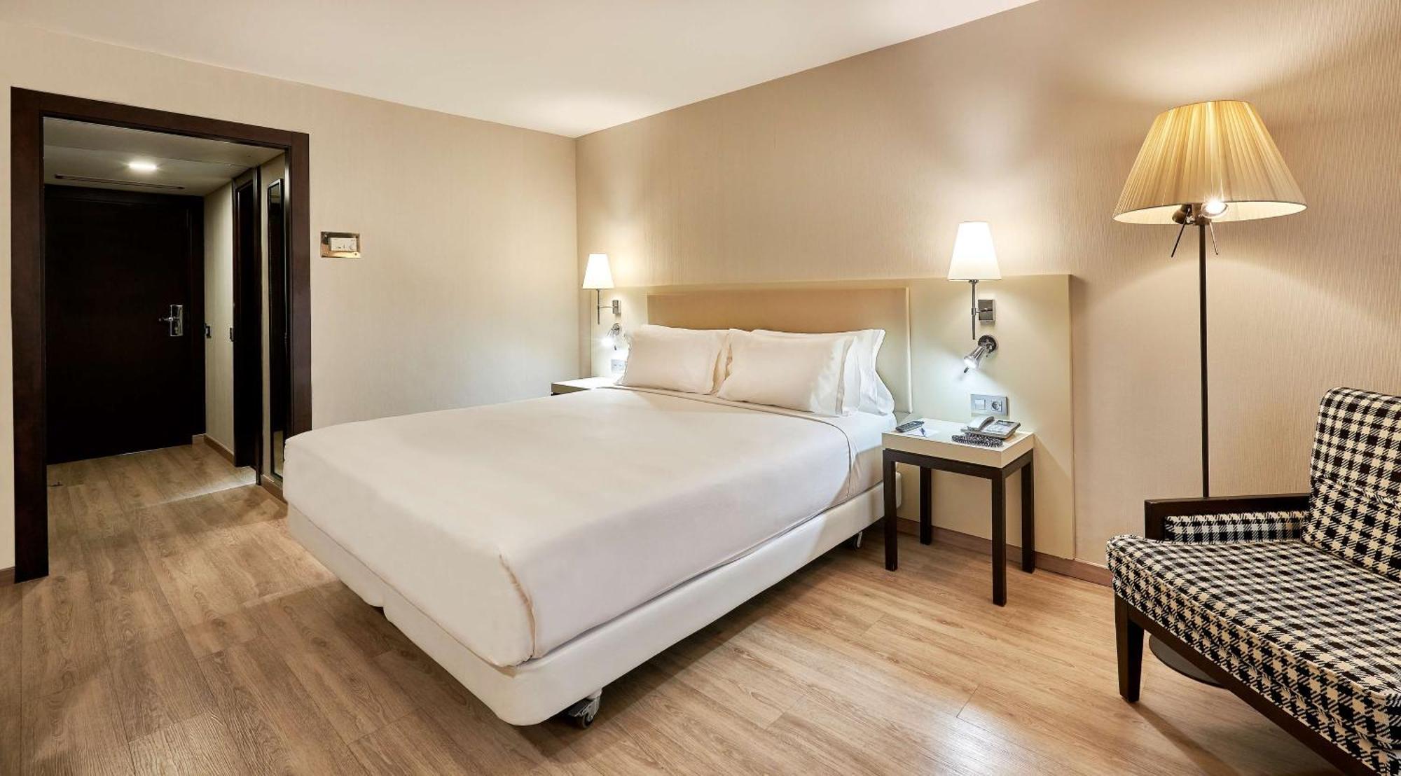 Standard Double or Twin Room,1704854335:JPEG