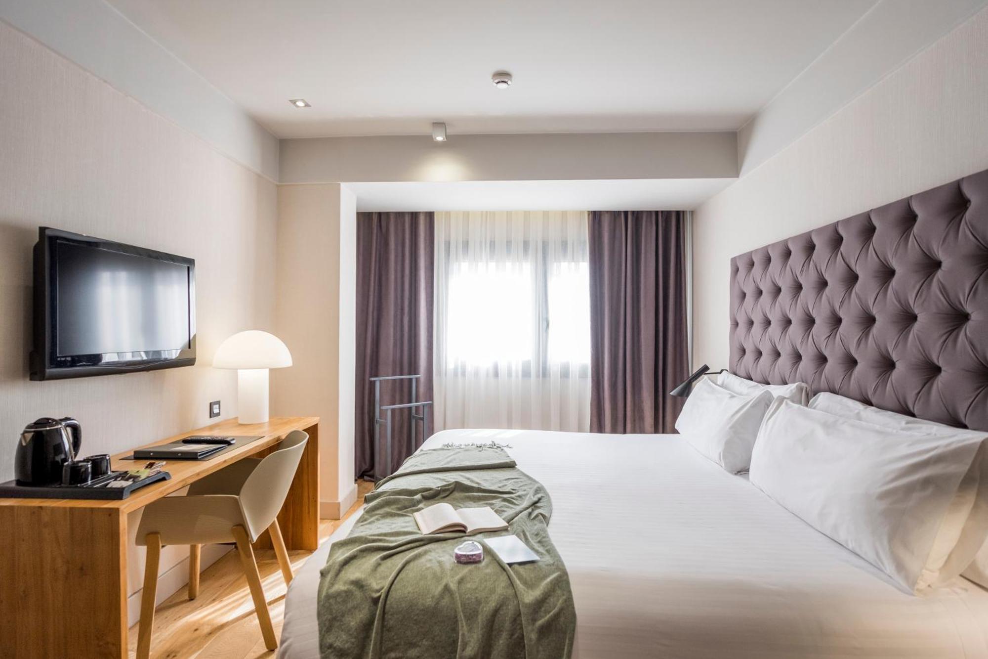 Double or Twin Room,1706778996:JPEG