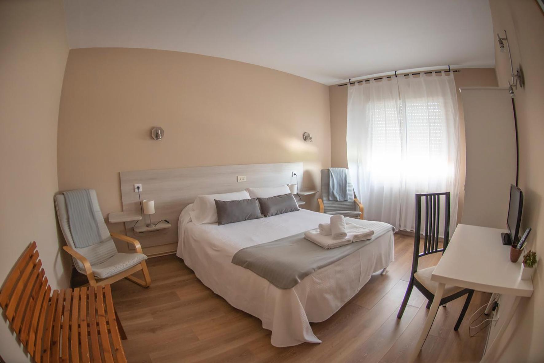 Double or Twin Room,1706781331:JPEG