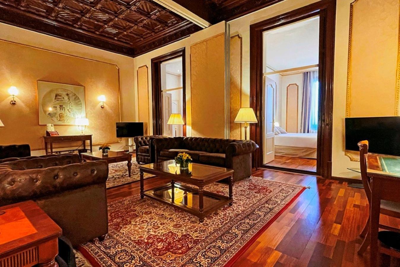 Two-Bedroom Suite