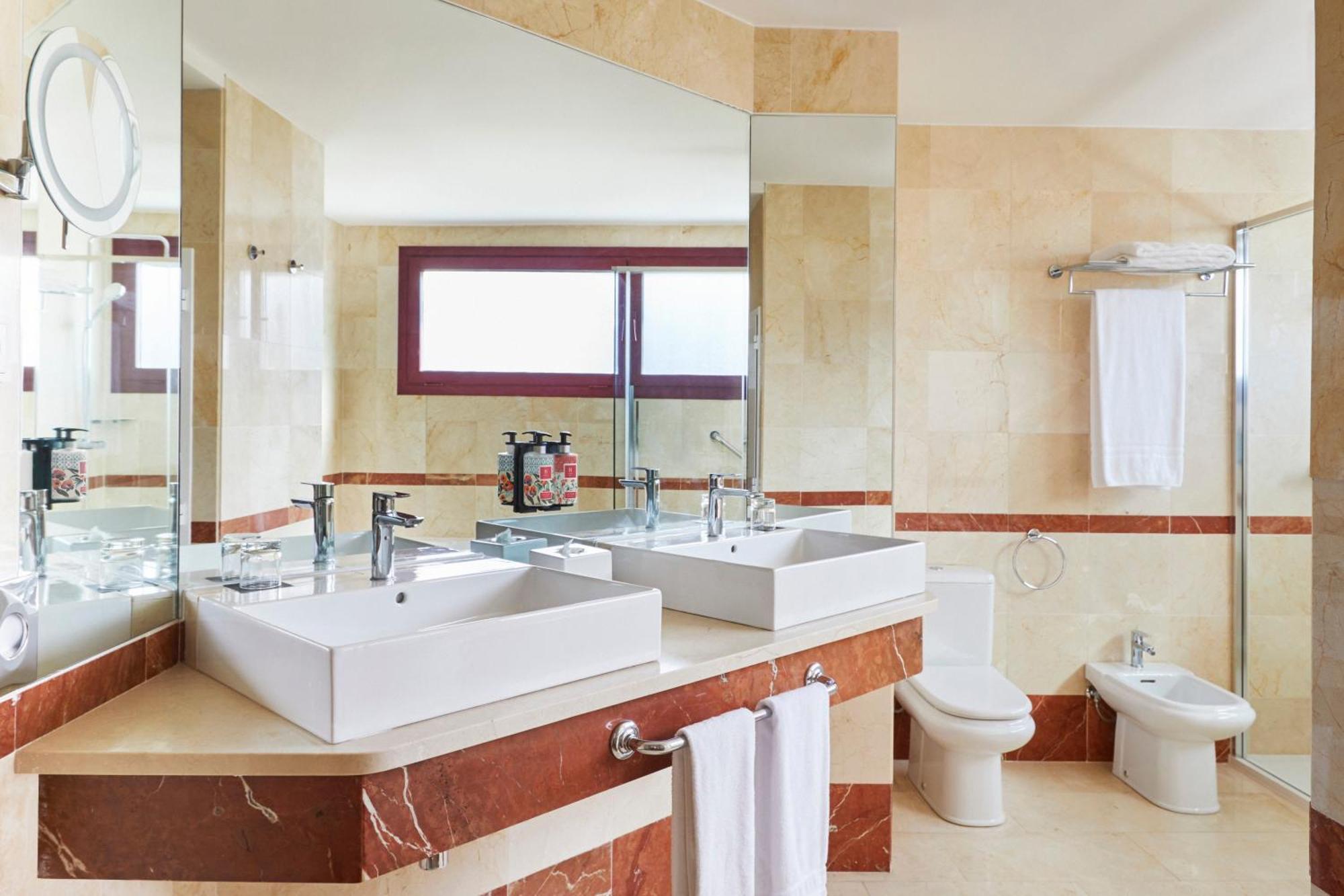 Triple Grand Suite
