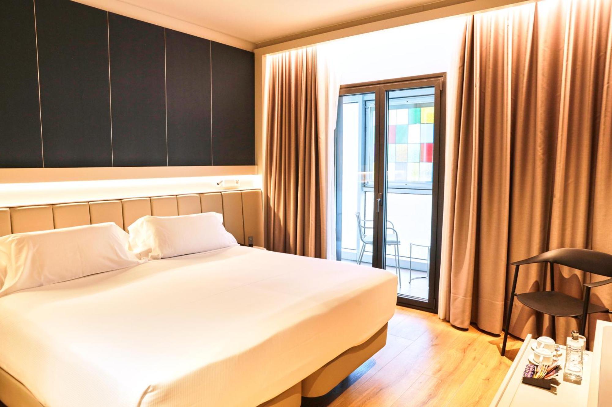 Deluxe Double Room Balcony