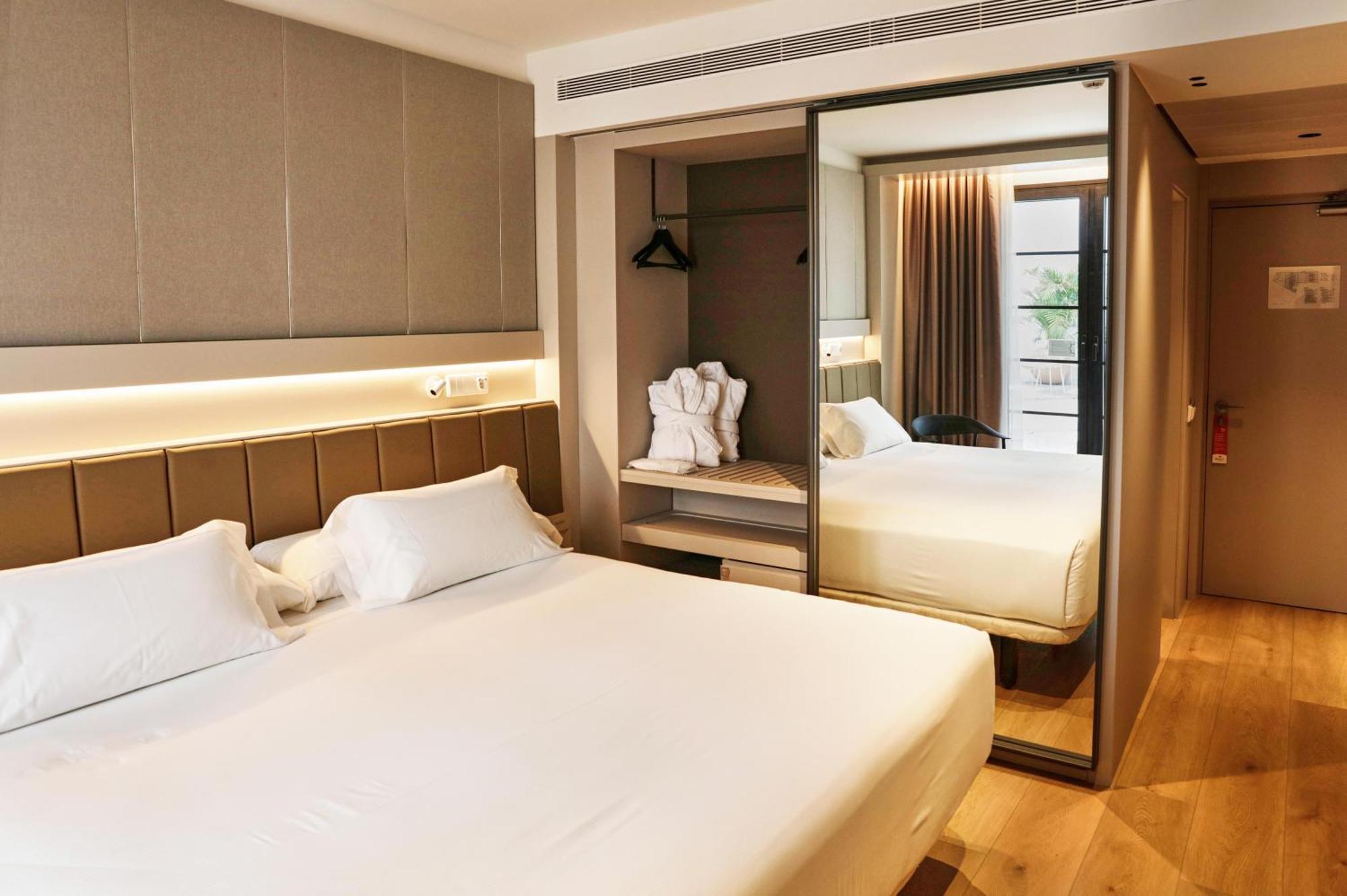 Double Room Patio