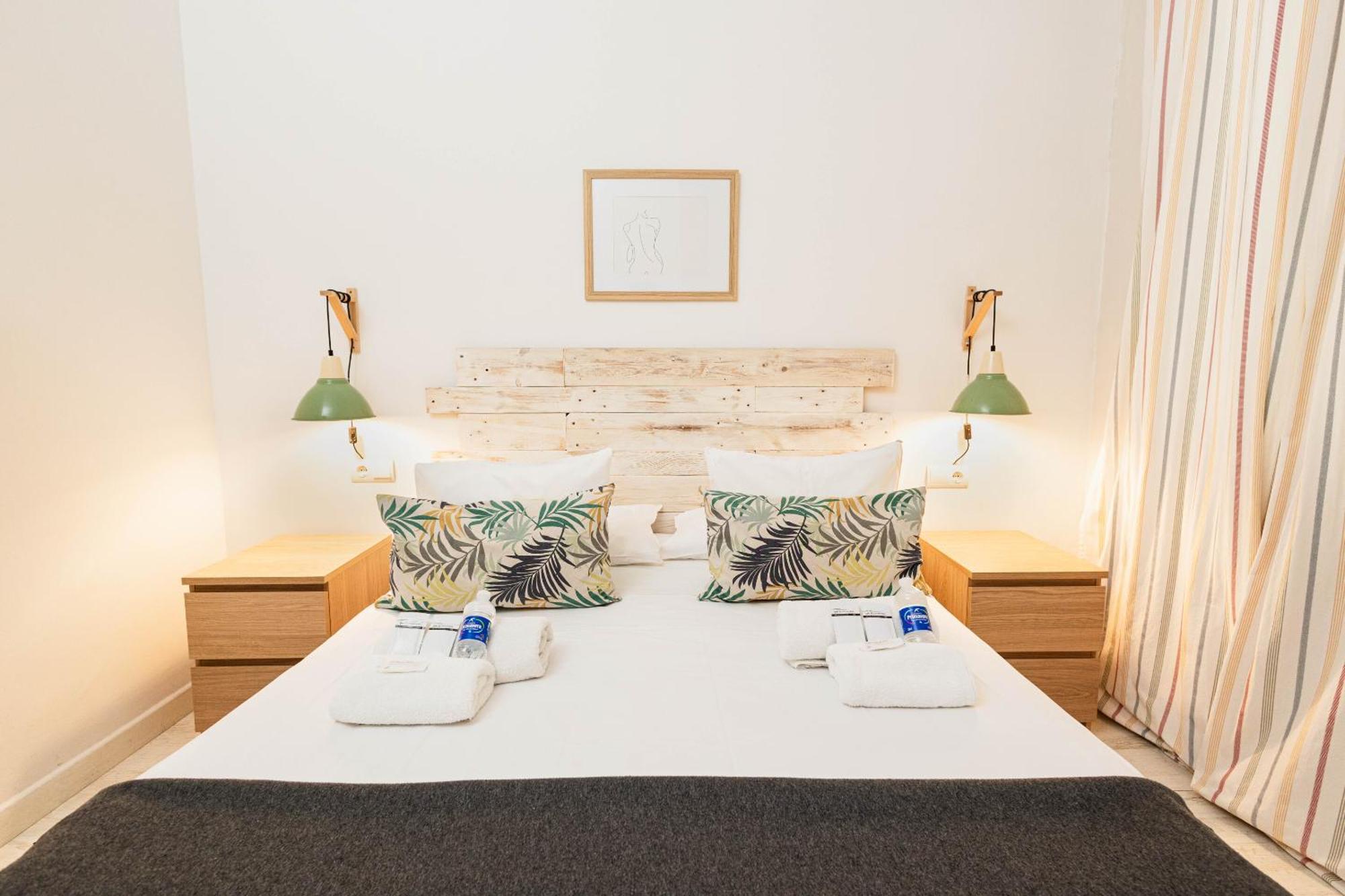 Standard Double Room,1722937024:JPEG
