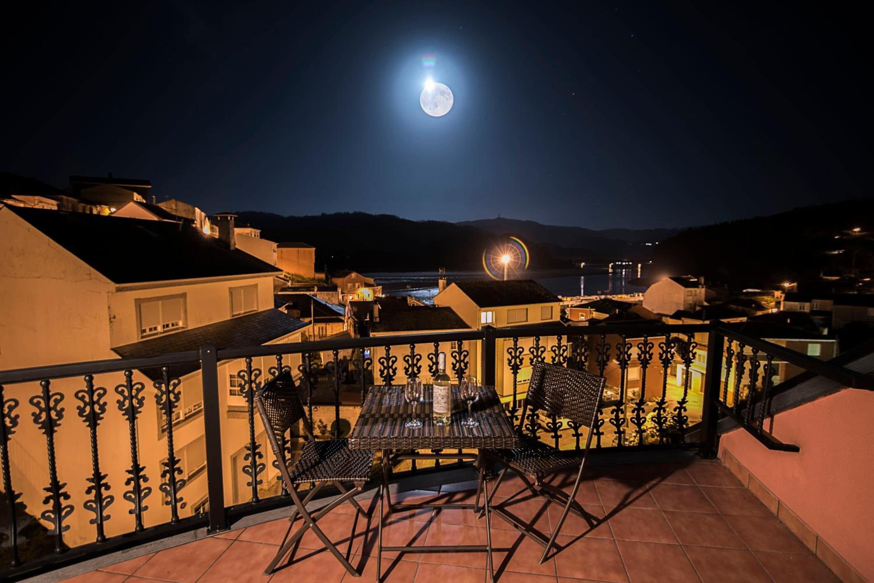 Deluxe Double Room with Balcony and Sea View,1724447415:JPEG