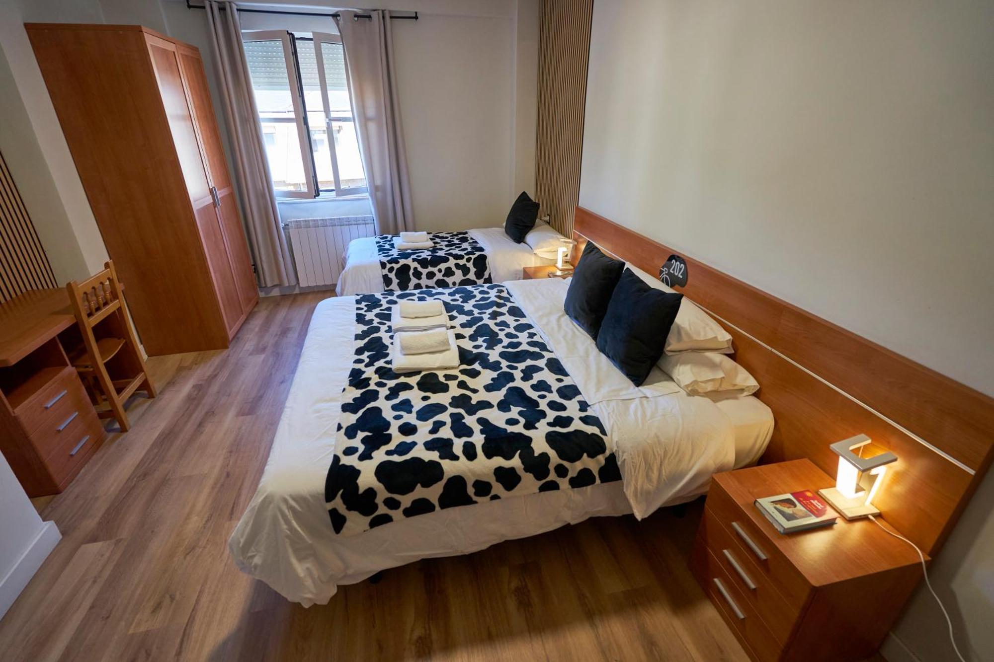 Habitación Triple con vistas a la montaña