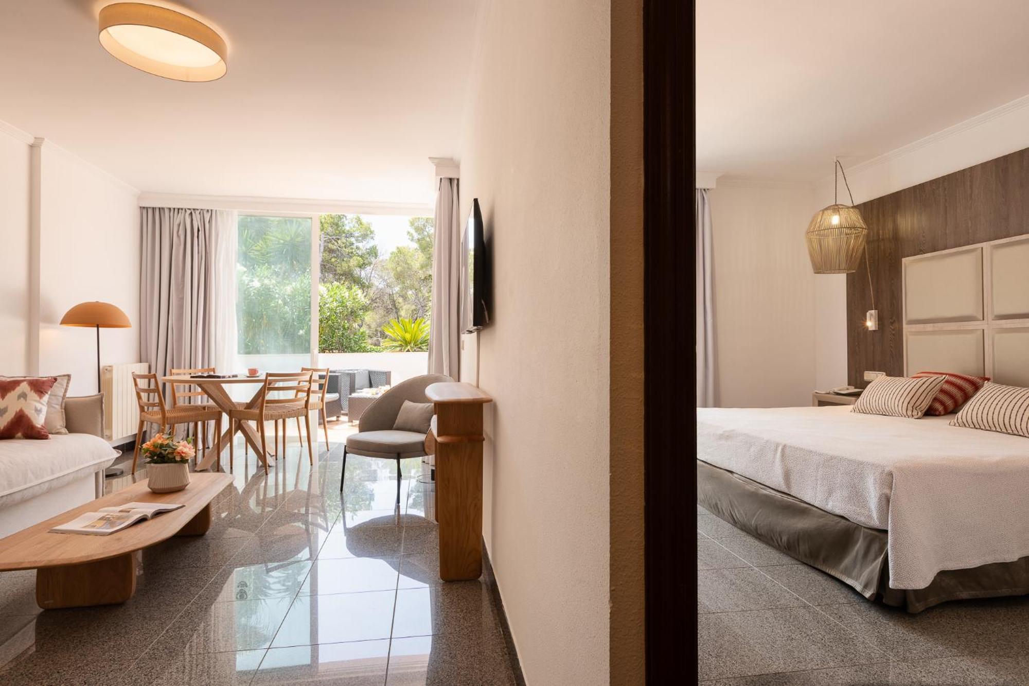 Premium Terrace Suite,1746818676:JPEG