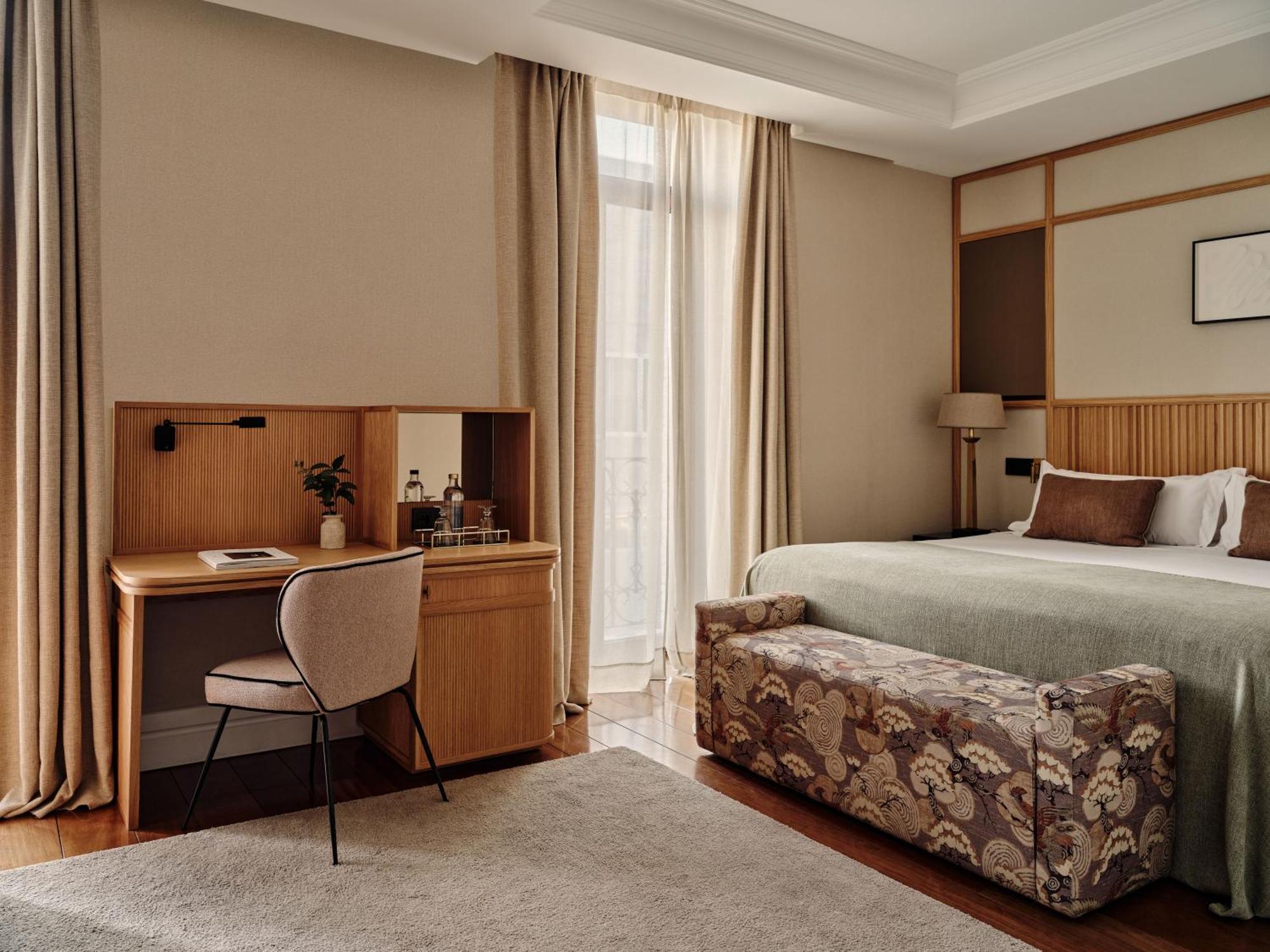 Deluxe Double or Twin Room with Garden View