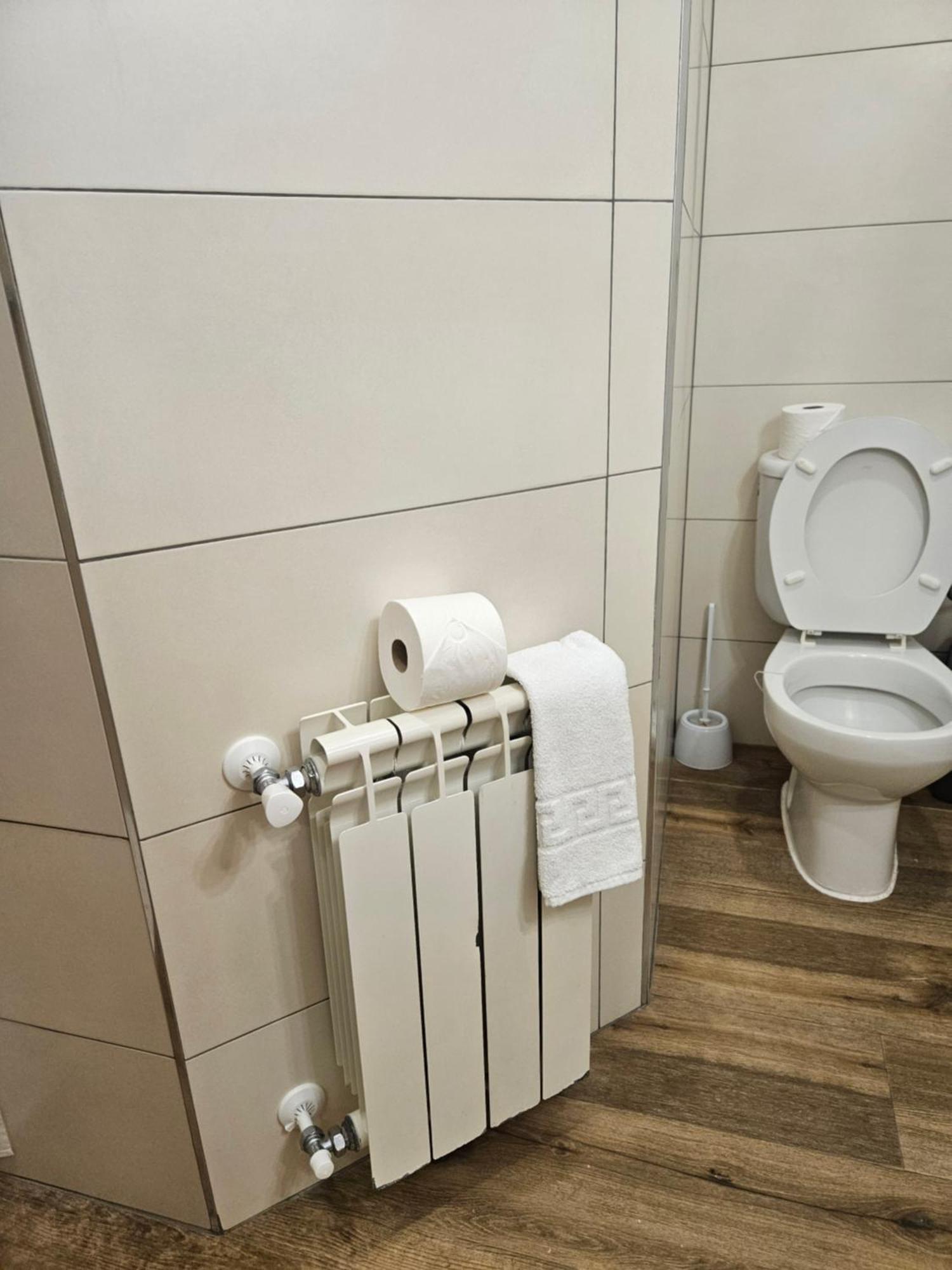Double Room Private Bathroom