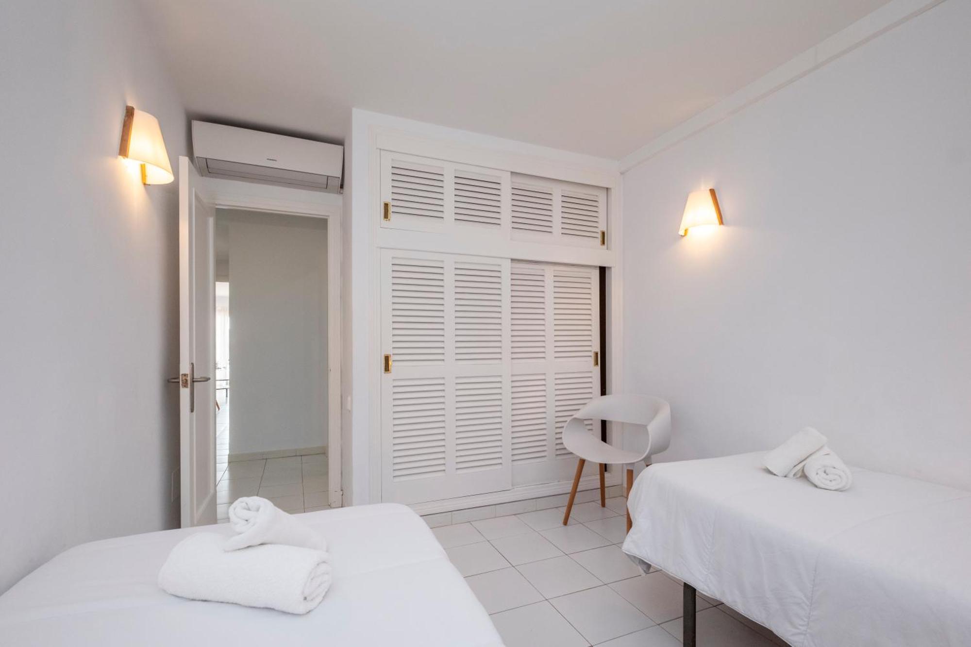 Two-Bedroom House,1743056092:JPEG