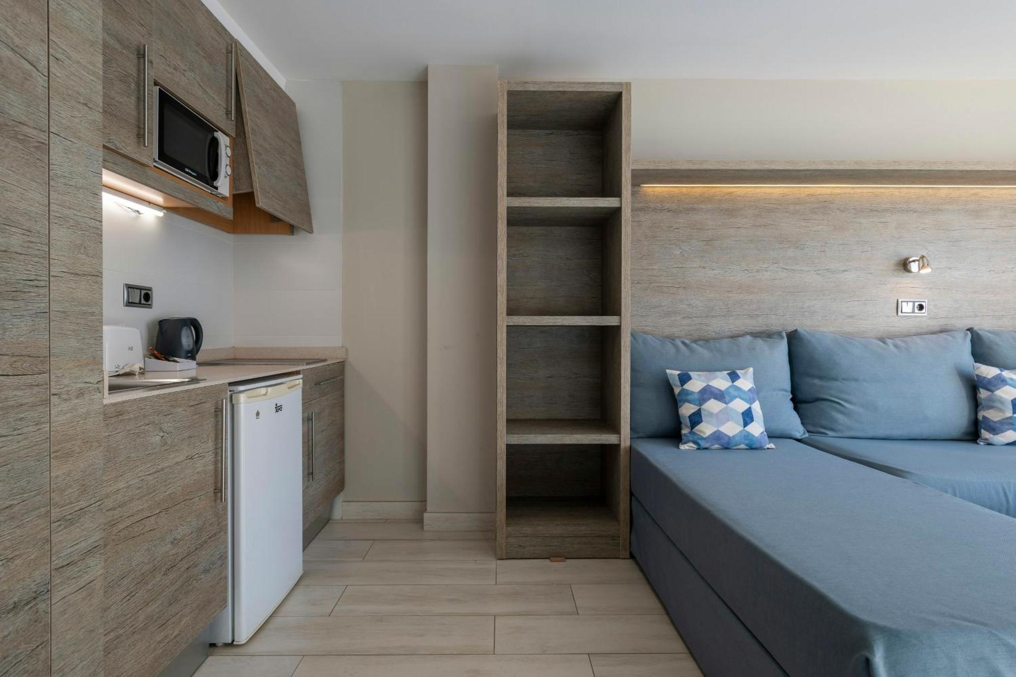 Apartment Quadruple