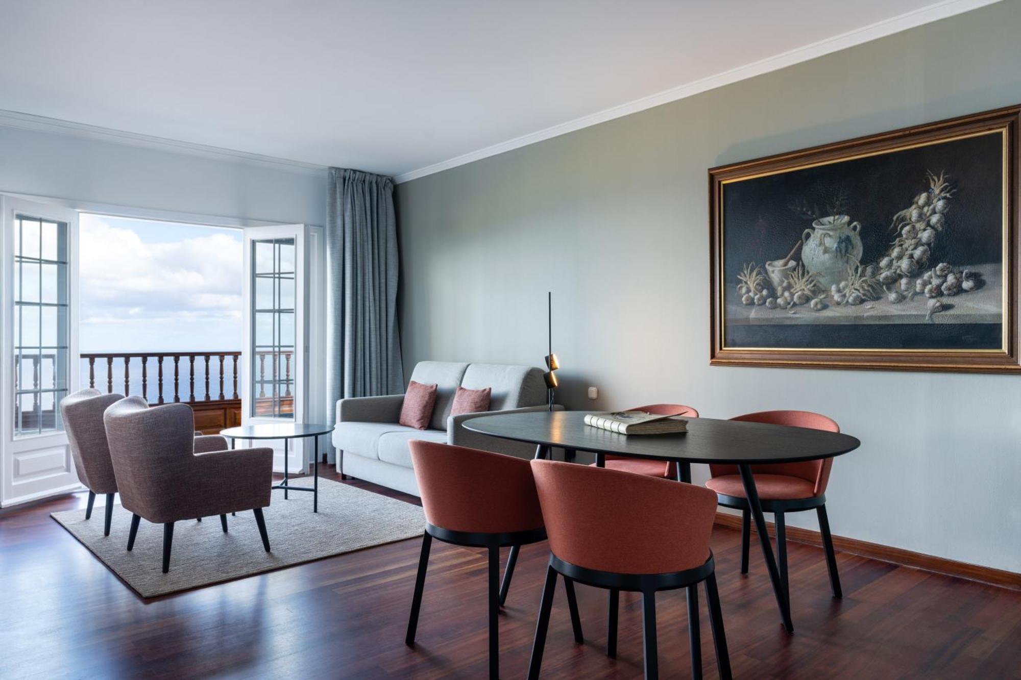 Junior Suite,1756415929:JPEG