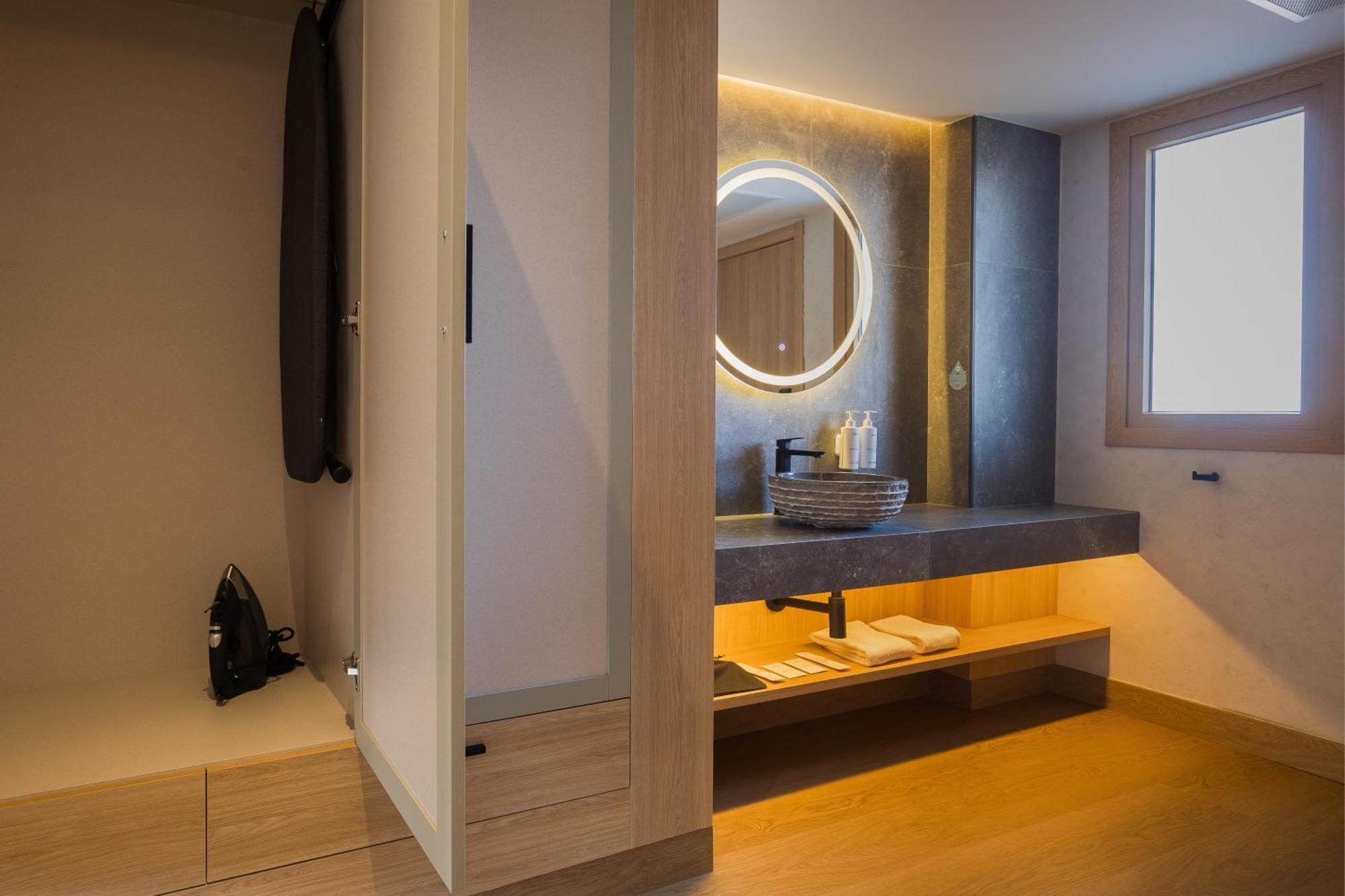 Junior Suite Balcony