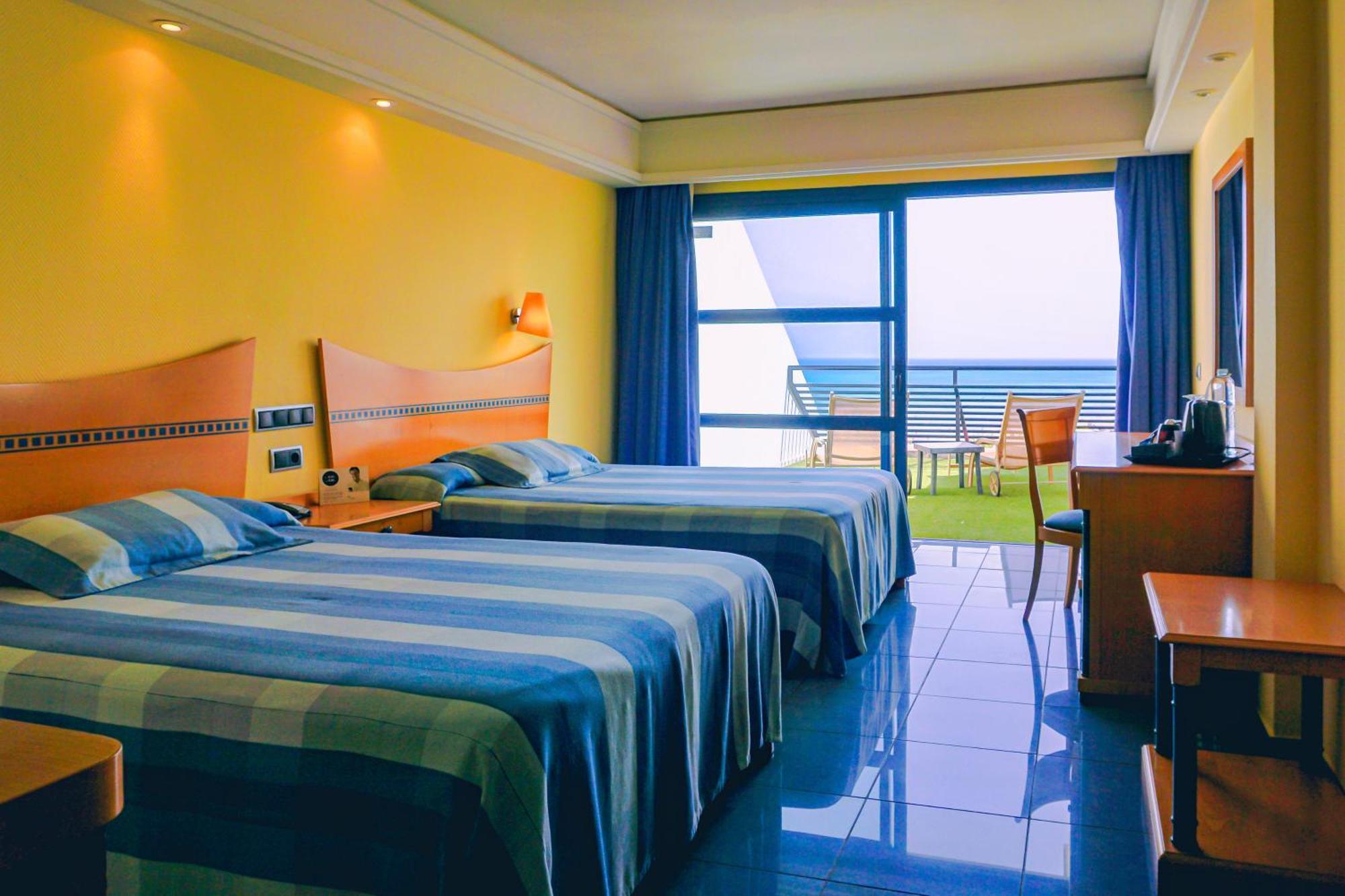 Twin Room Sea View,1756513372:JPEG