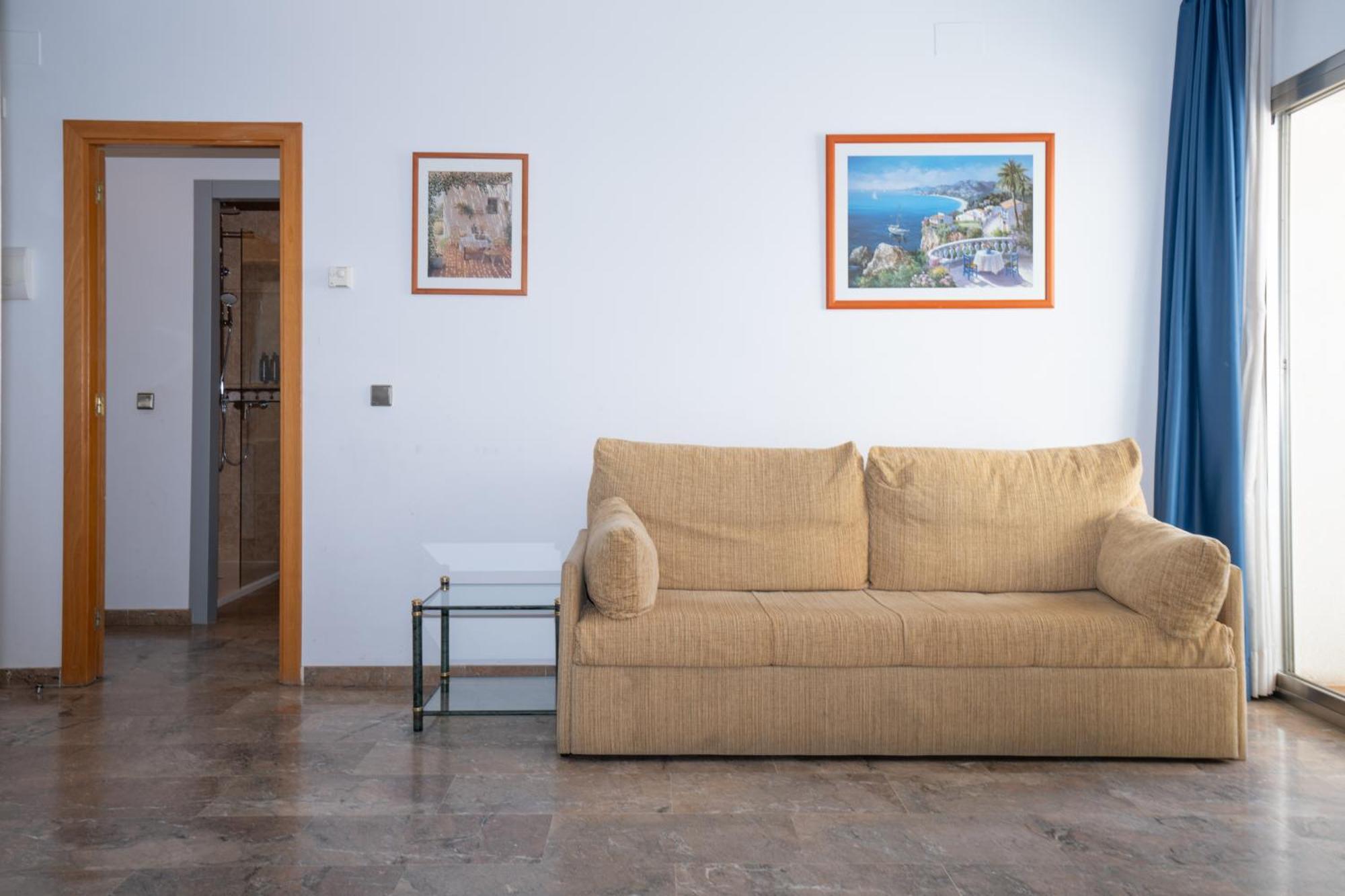 One-Bedroom Apartment with Marina Views (3 Adults),1758273567:JPEG