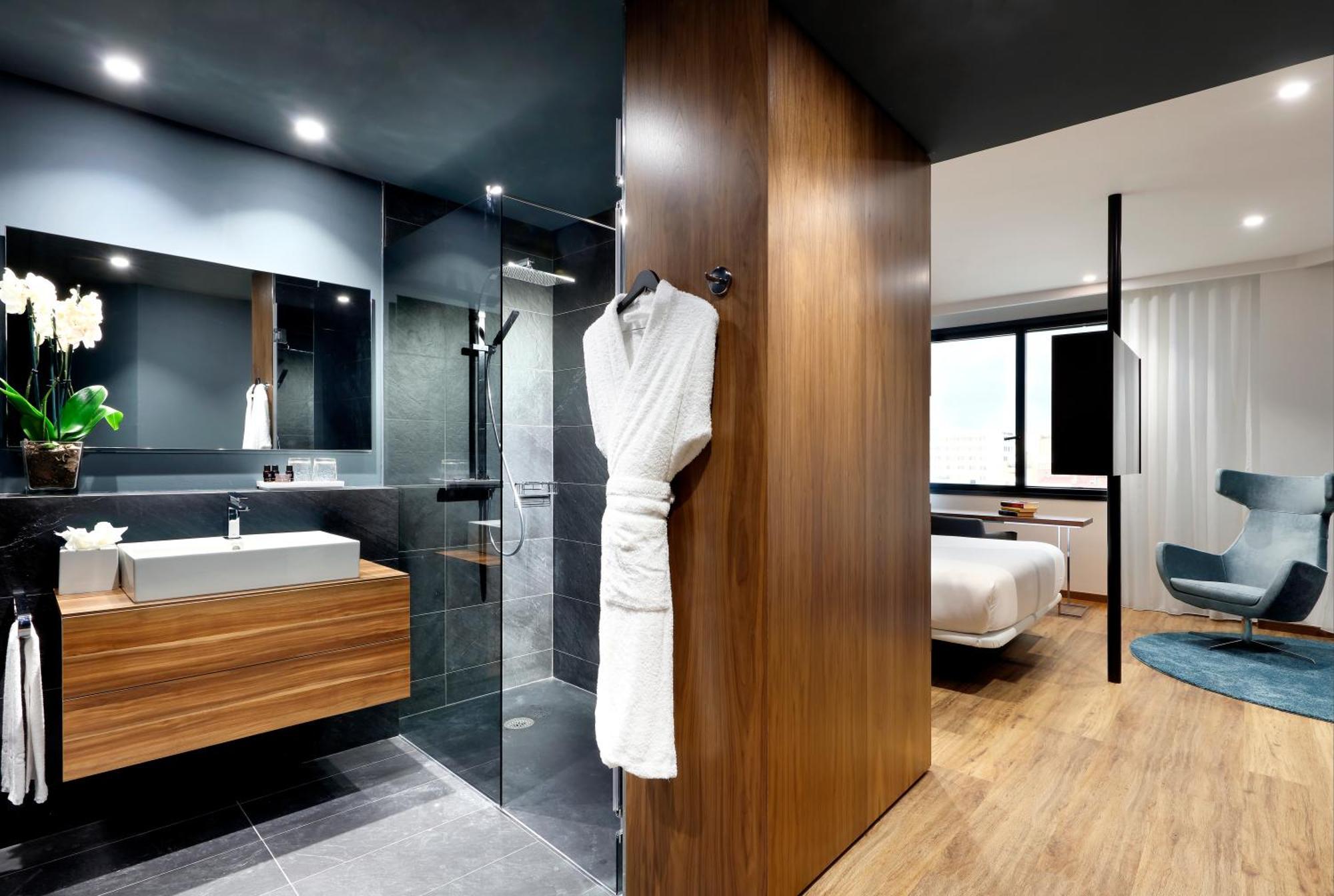 Suite Spa Bath