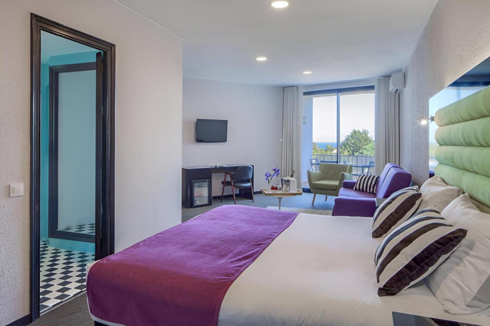 Suite with Terrace,1758279037:JPEG