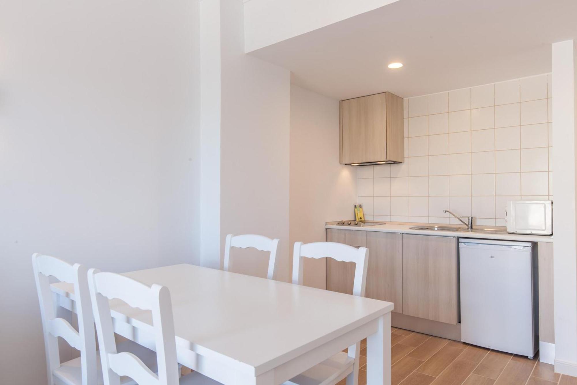 One-Bedroom Apartment Superior