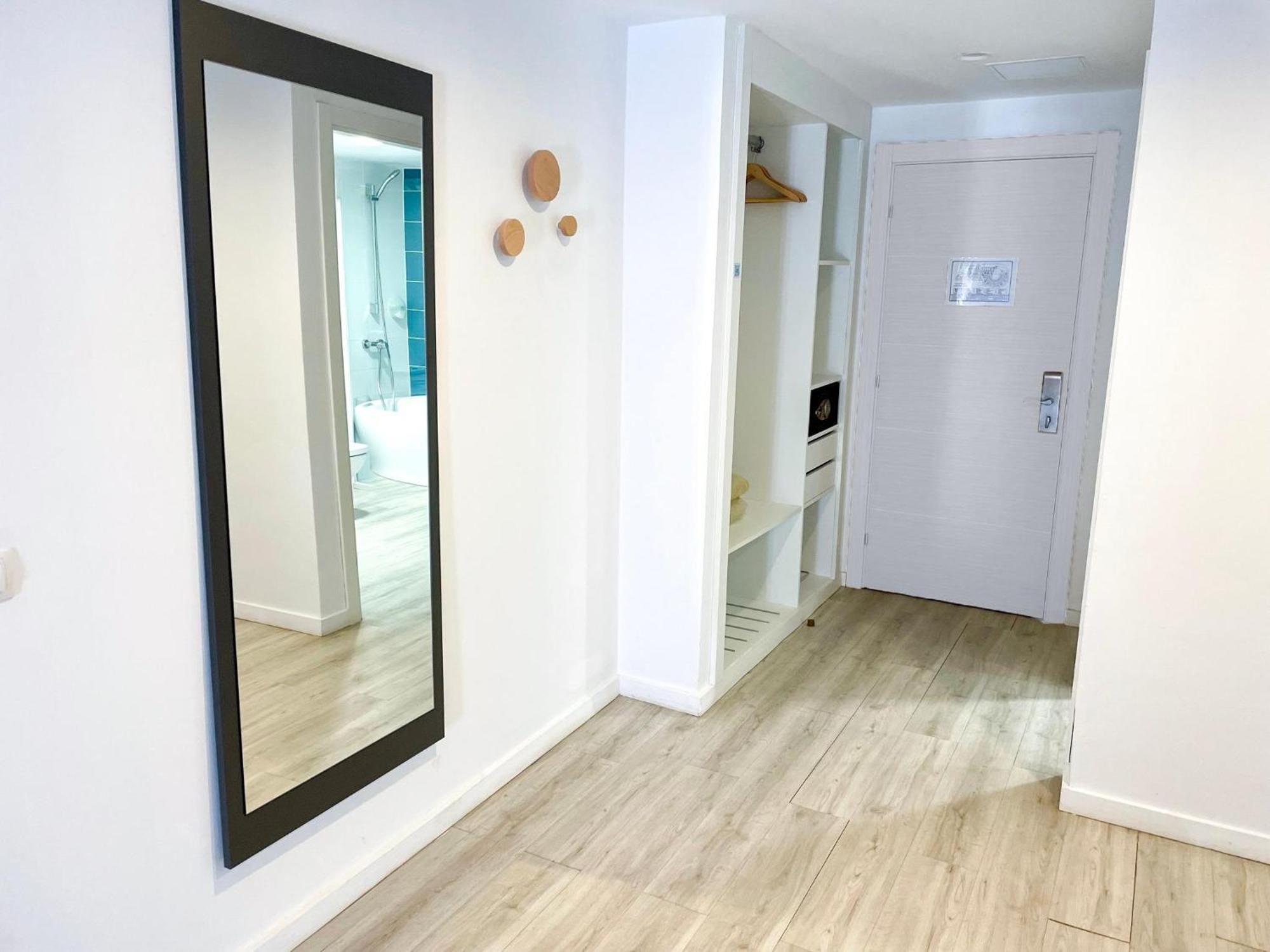 Junior Suite,1758302515:JPEG