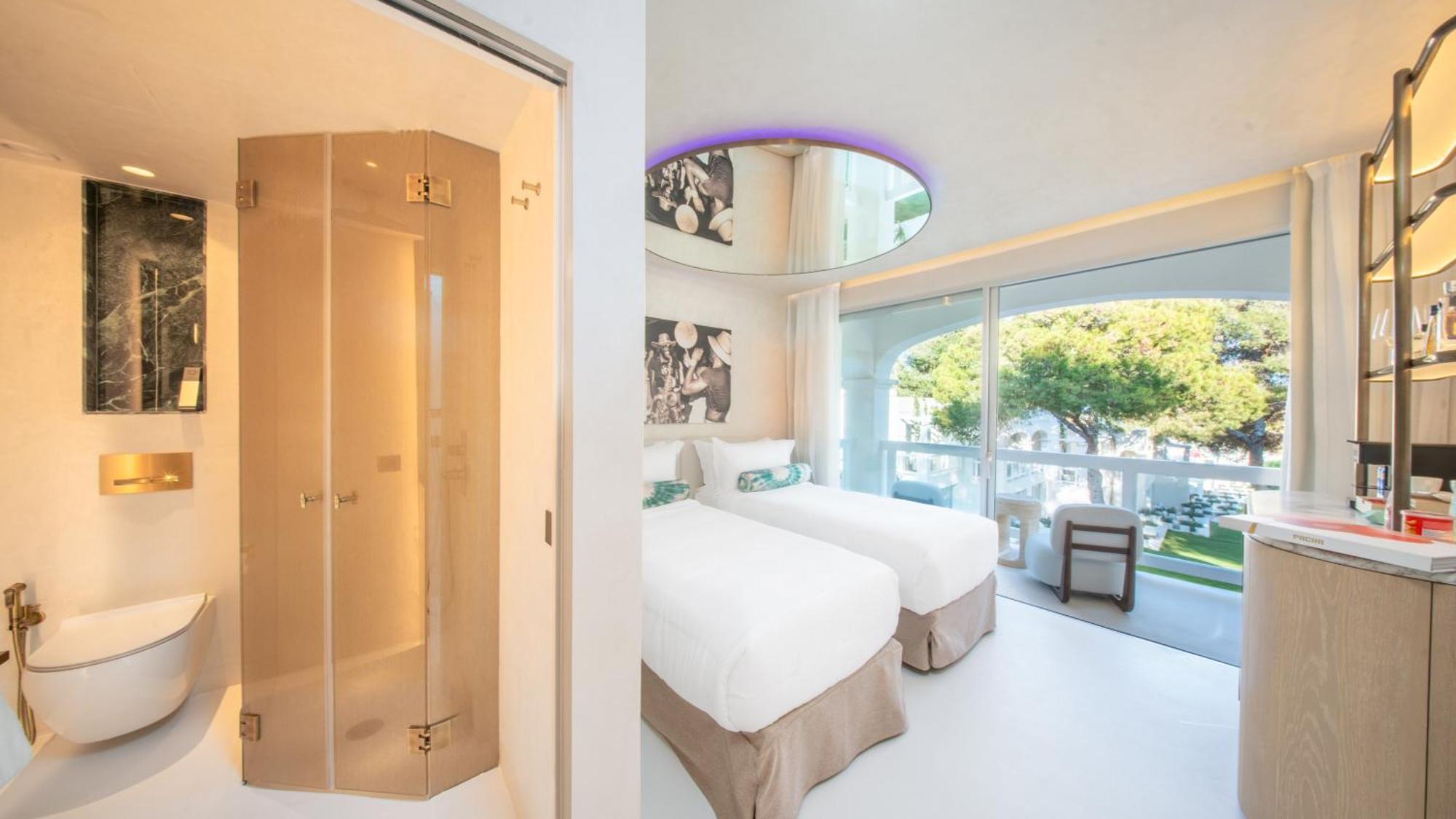 Superior Room with 2 Single Beds- Entrance to Pacha Club Included,1765877771:JPEG