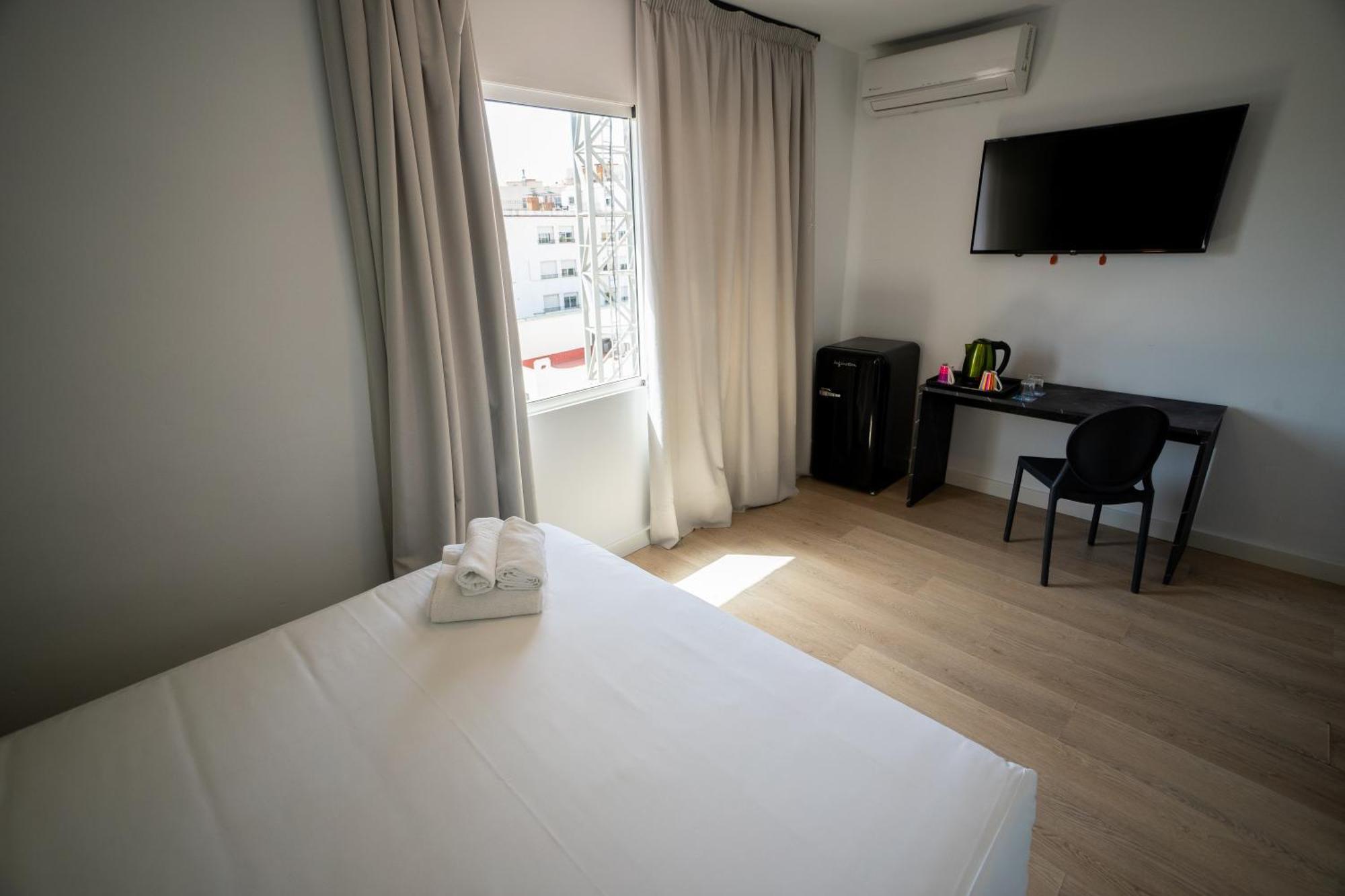 Economy Double or Twin Room,1766233510:JPEG