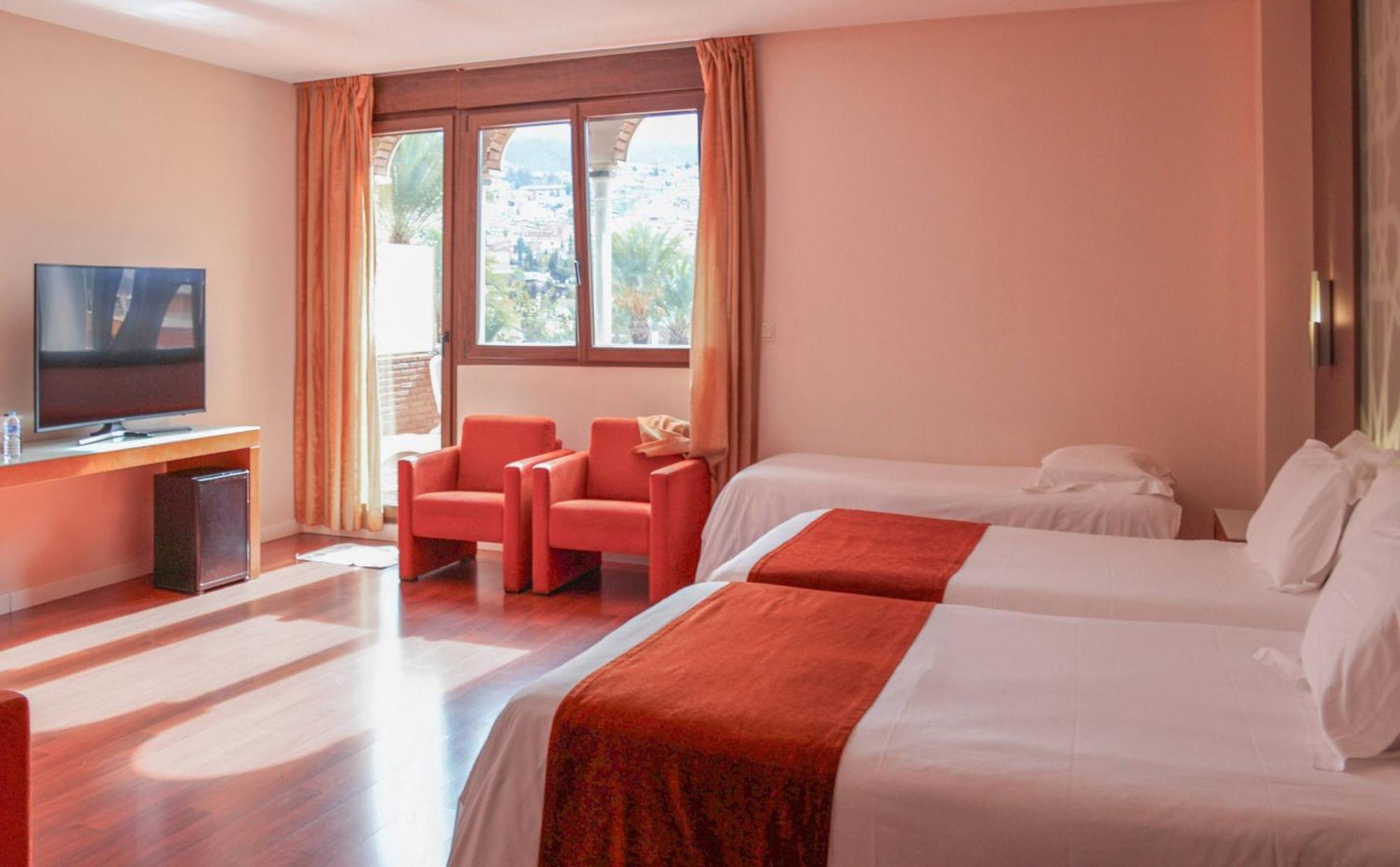 Triple Room,1769498678:JPEG