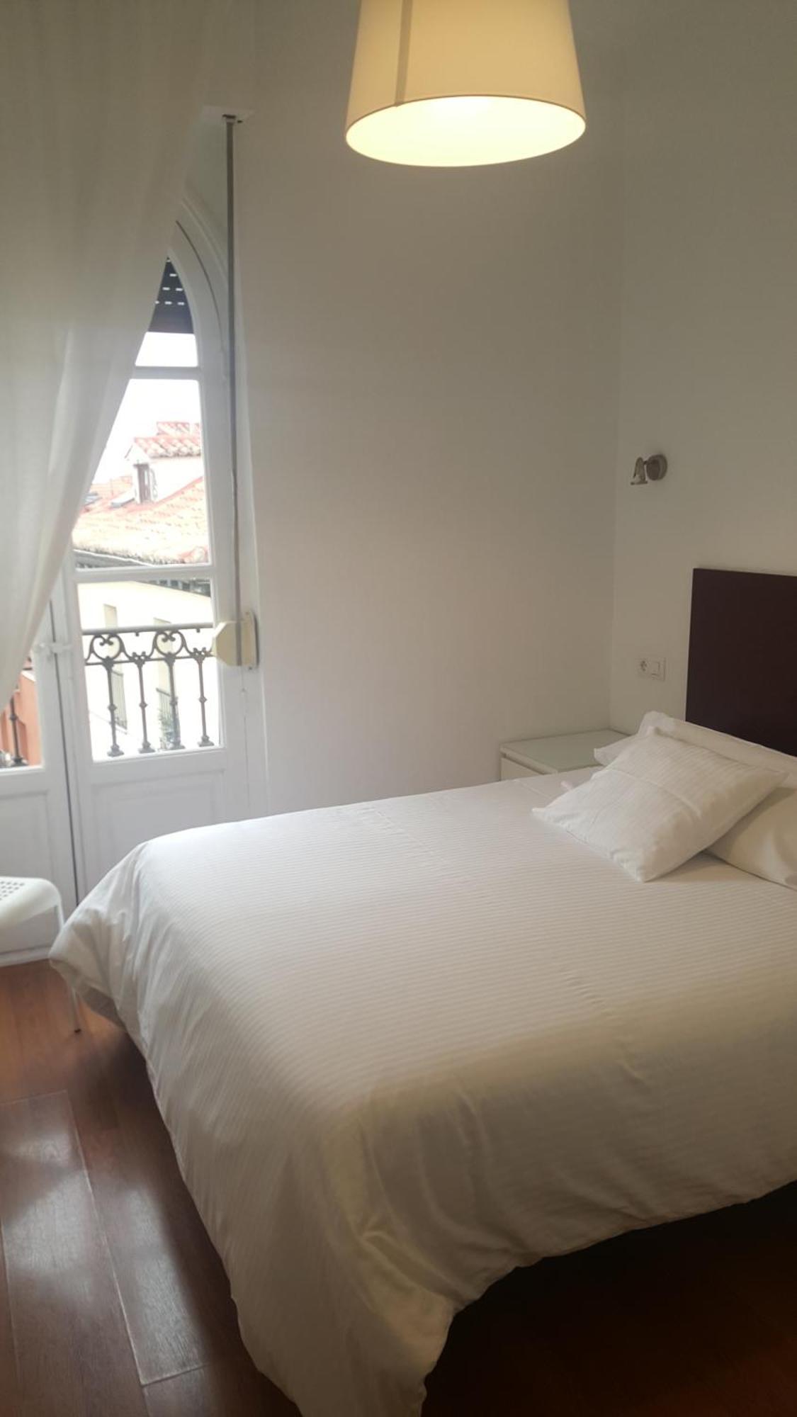 Single Room Balcony,1769525043:JPEG