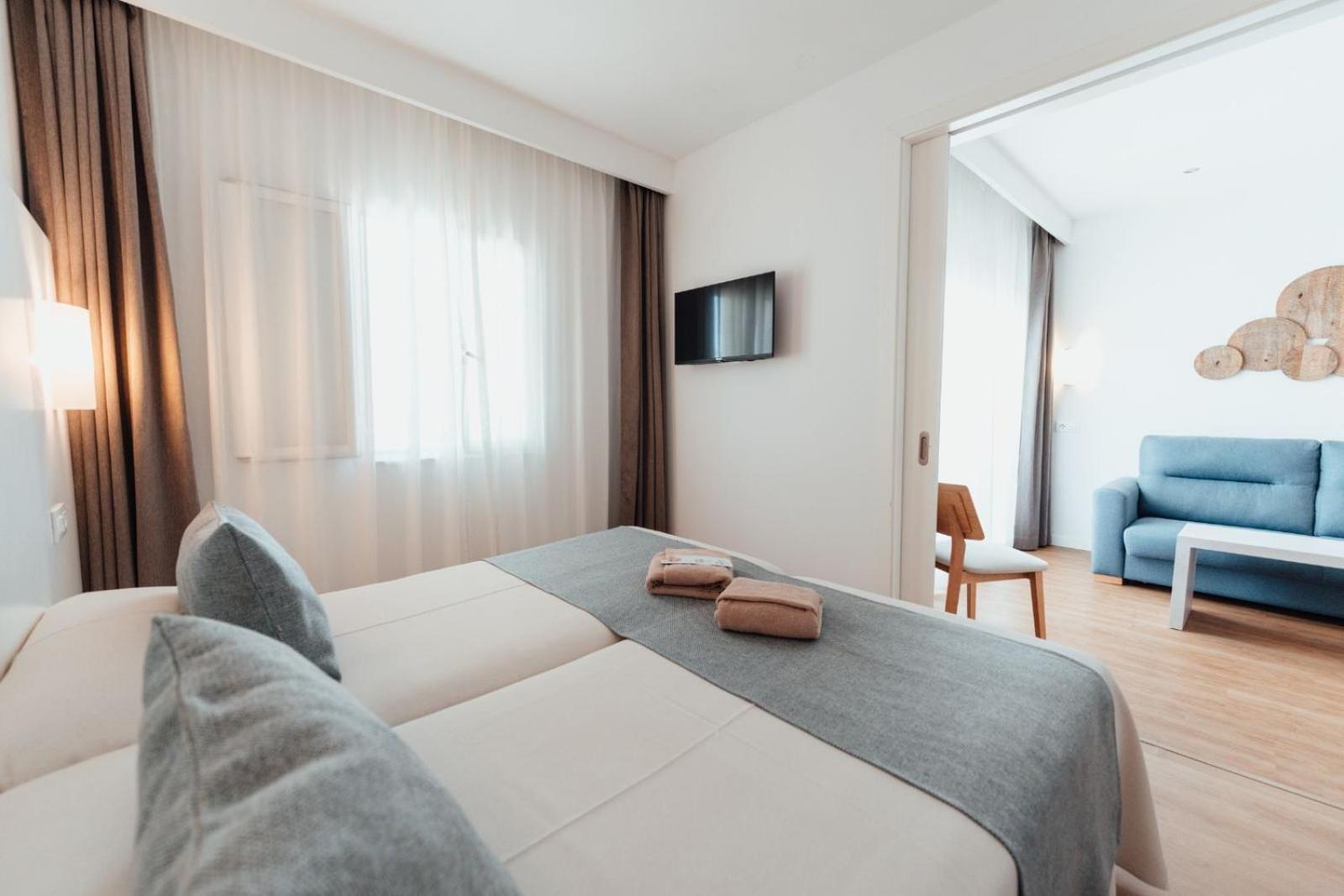 One-Bedroom Standard Apartment